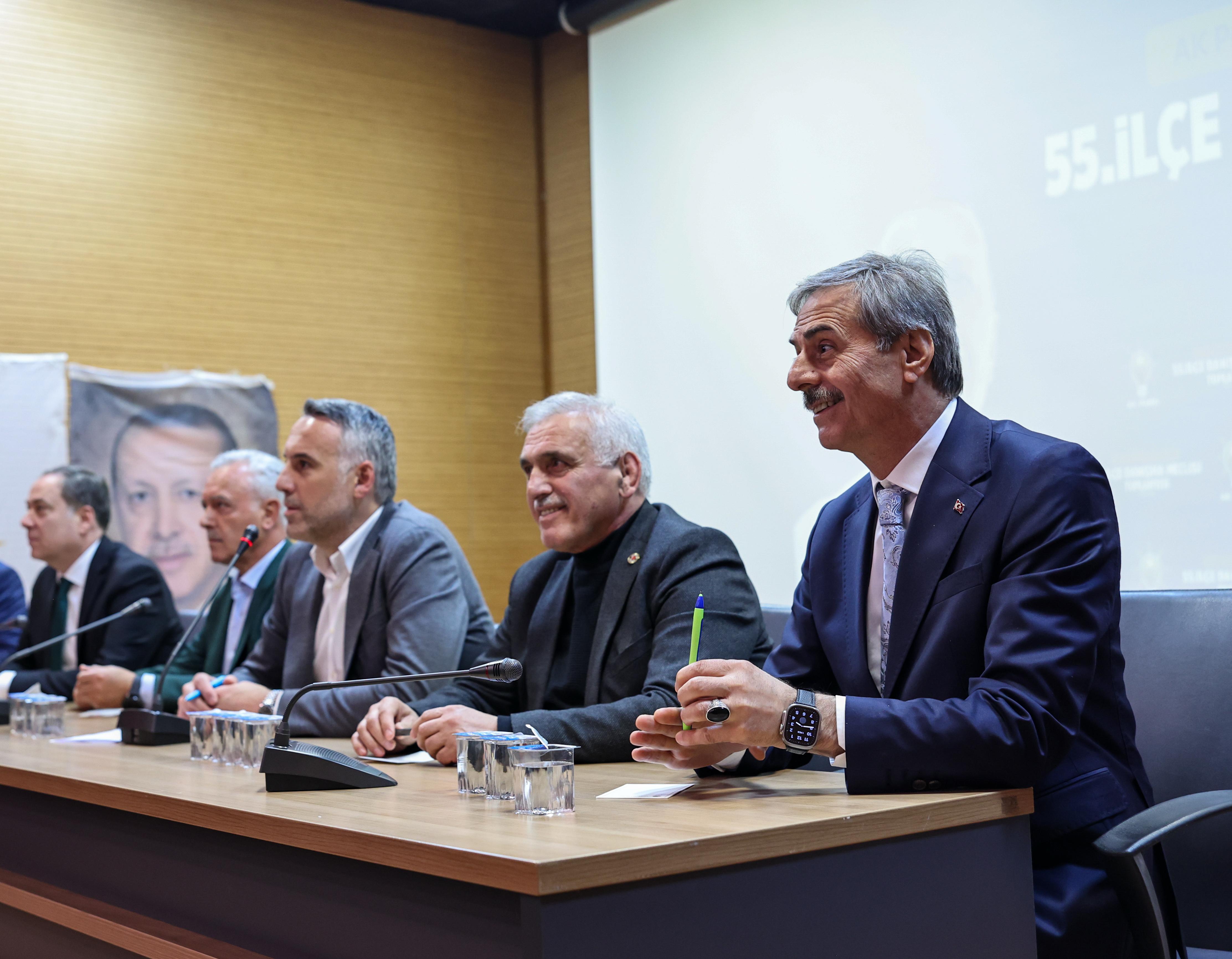 “Geyve’de ilçemizin ve hemşehrilerimizin yanında olmaya devam edeceğiz”
