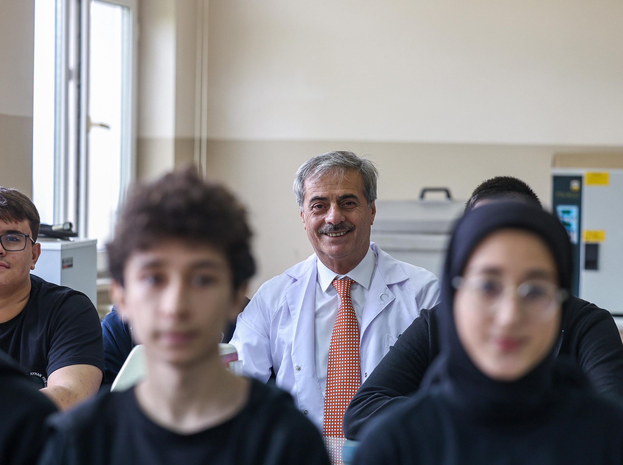 Sakarya gençliğine hizmet edecek eserleri bir bir hayata geçiriyoruz