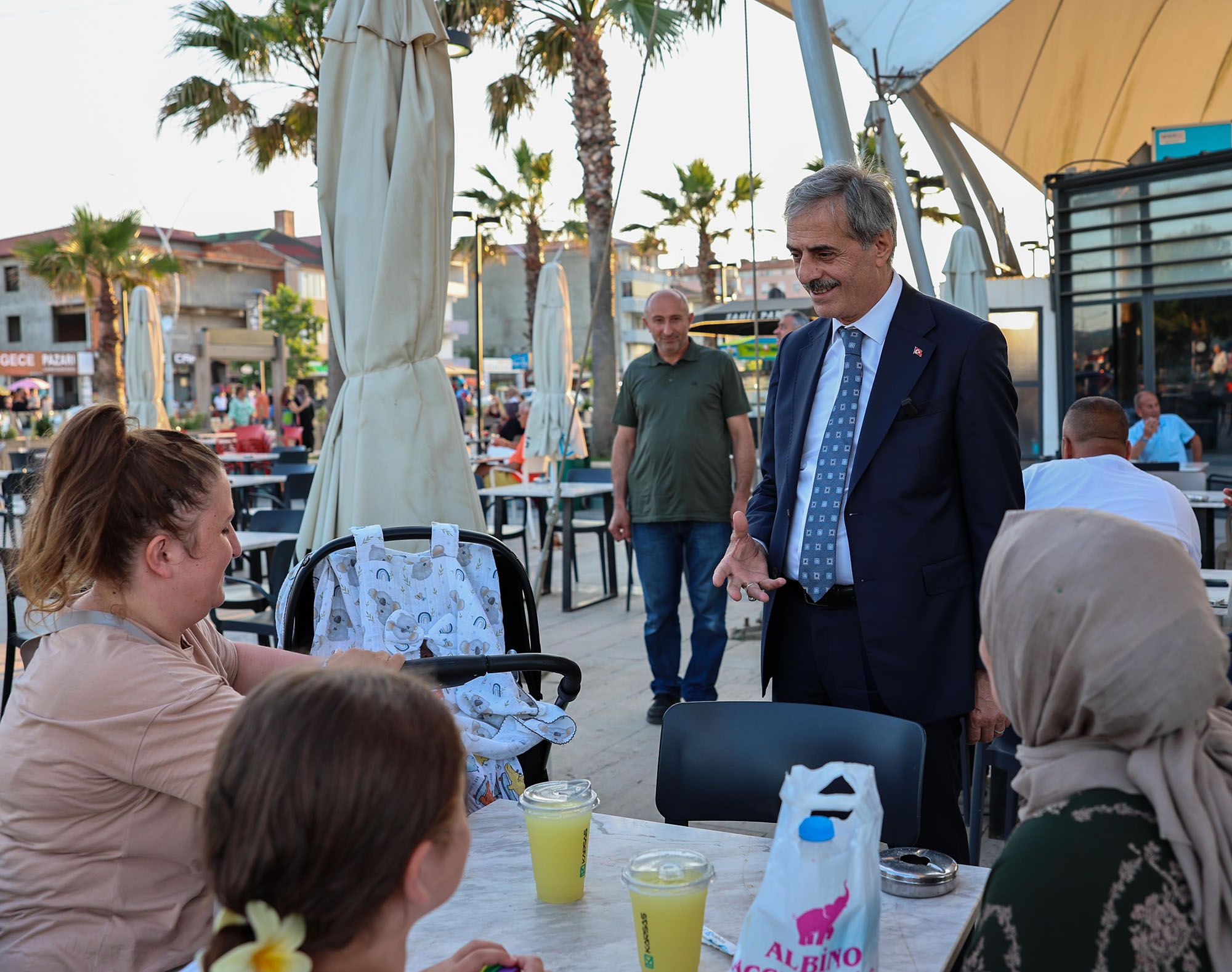 Karasu adım adım geleceğin turizmine hazırlanıyor: Sahil projesinde sona doğru