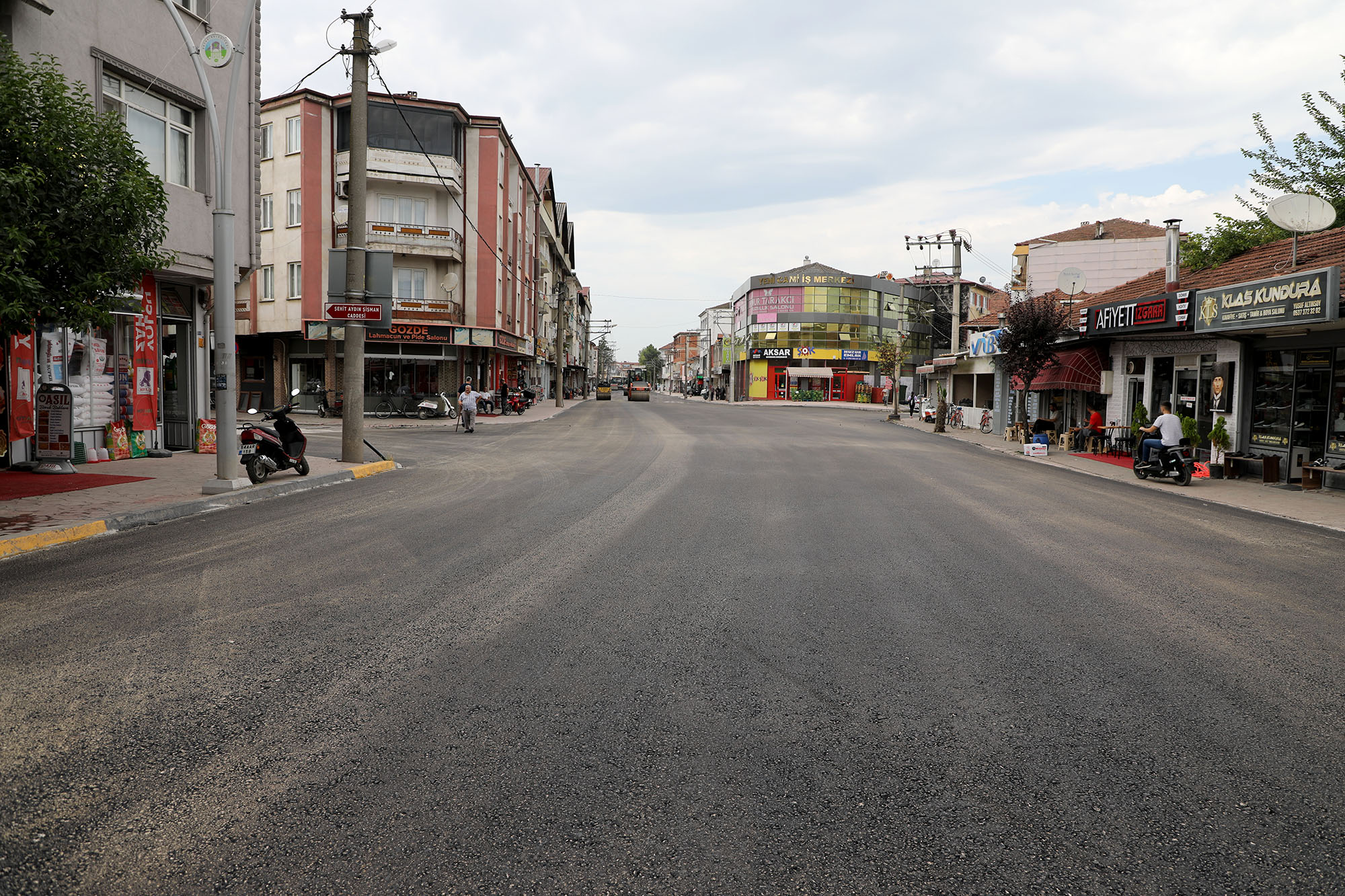 Akyazı’nın en stratejik güzergahı sil baştan yenileniyor