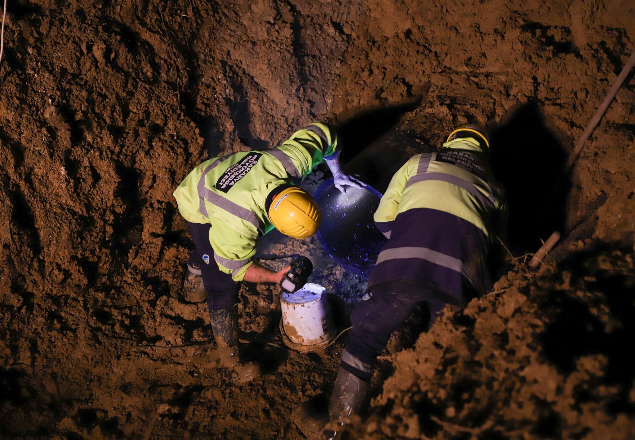 SASKİ’den Karasu’da içme suyu hamlesi: 5 mahallede geçici uygulama