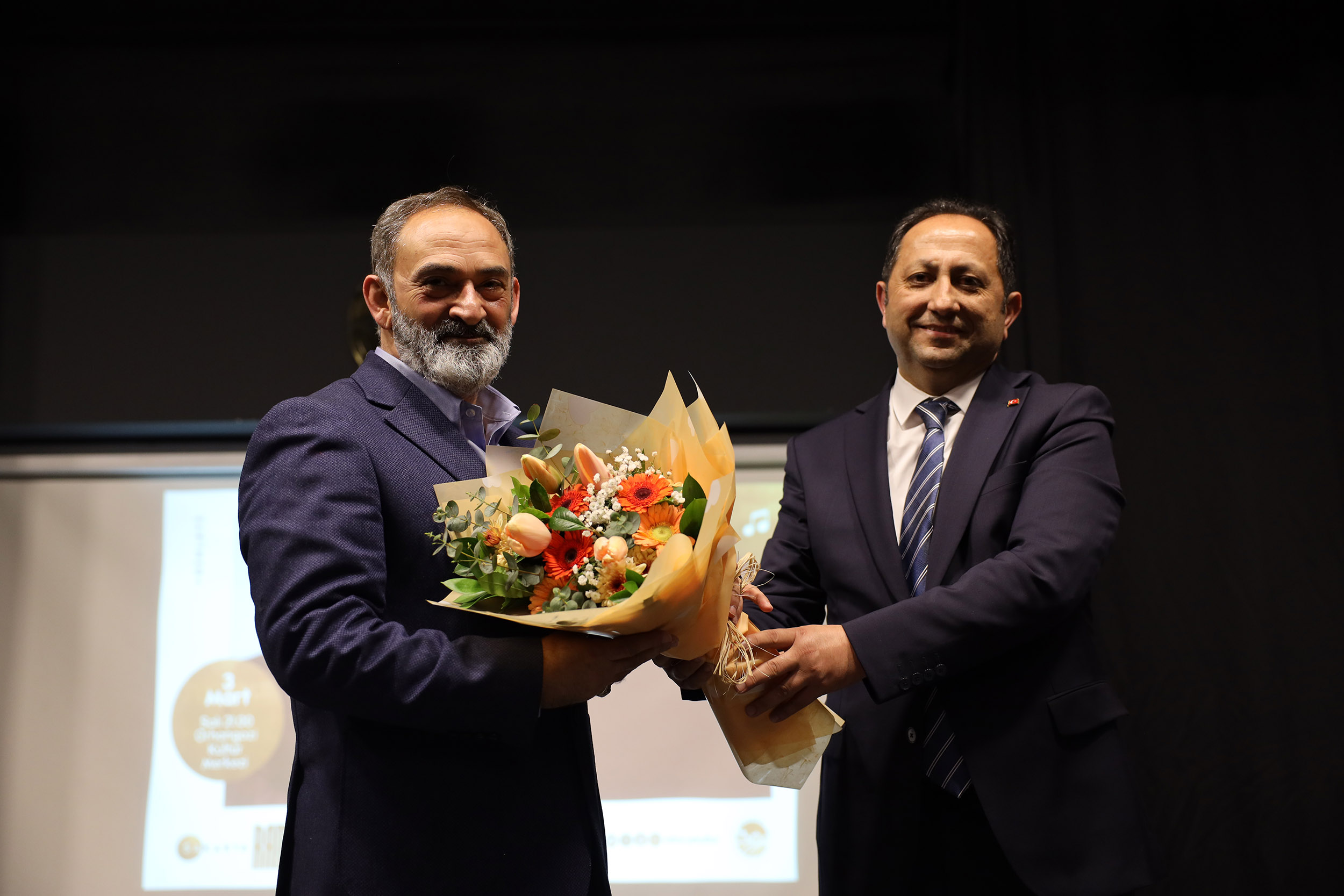 Dursun Ali Erzincanlı Sakarya’da şiirleriyle gönüllere dokundu