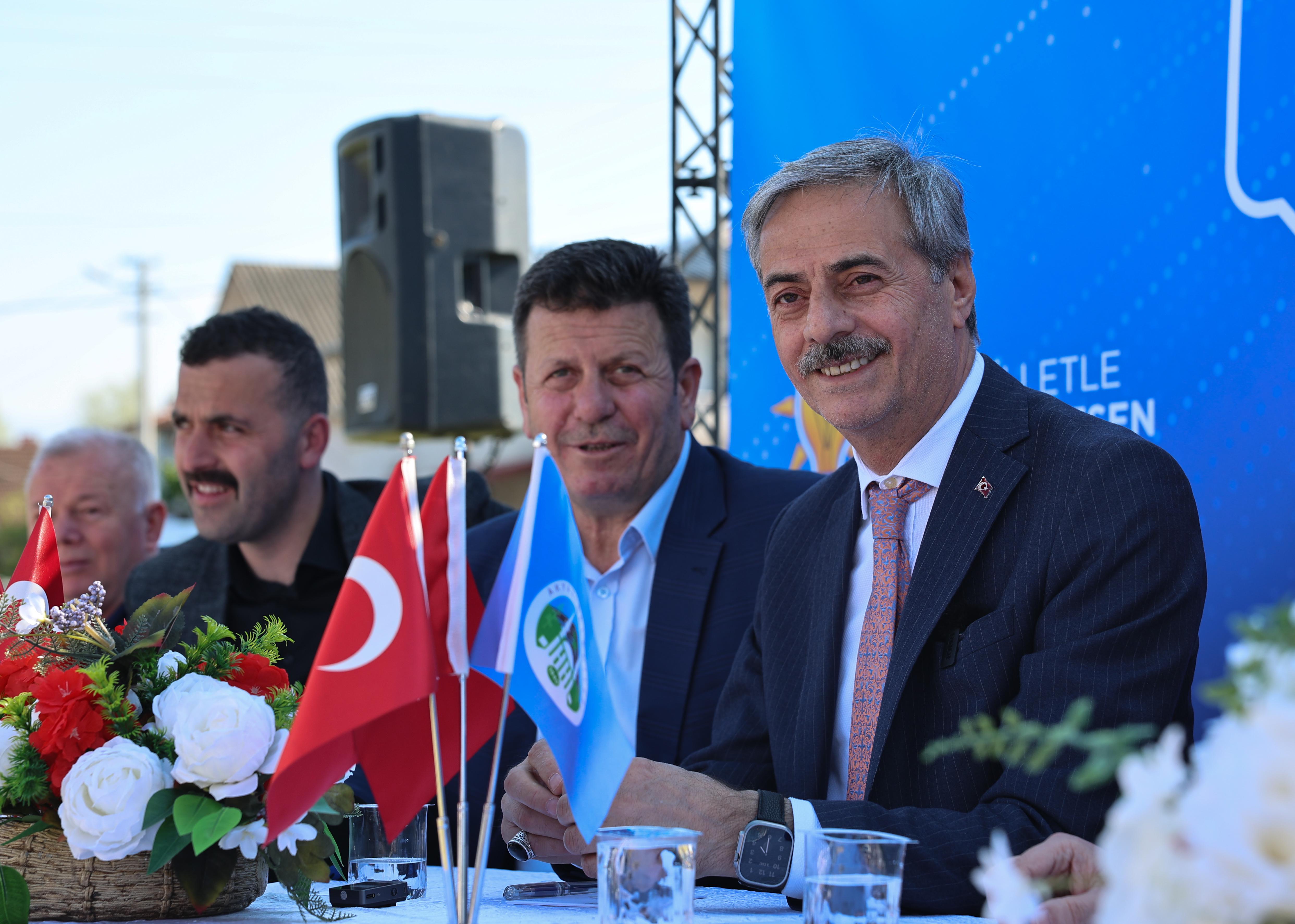 “Türkiye Yüzyılı hedefleriyle Akyazı’yı geleceğe hazırlıyoruz”