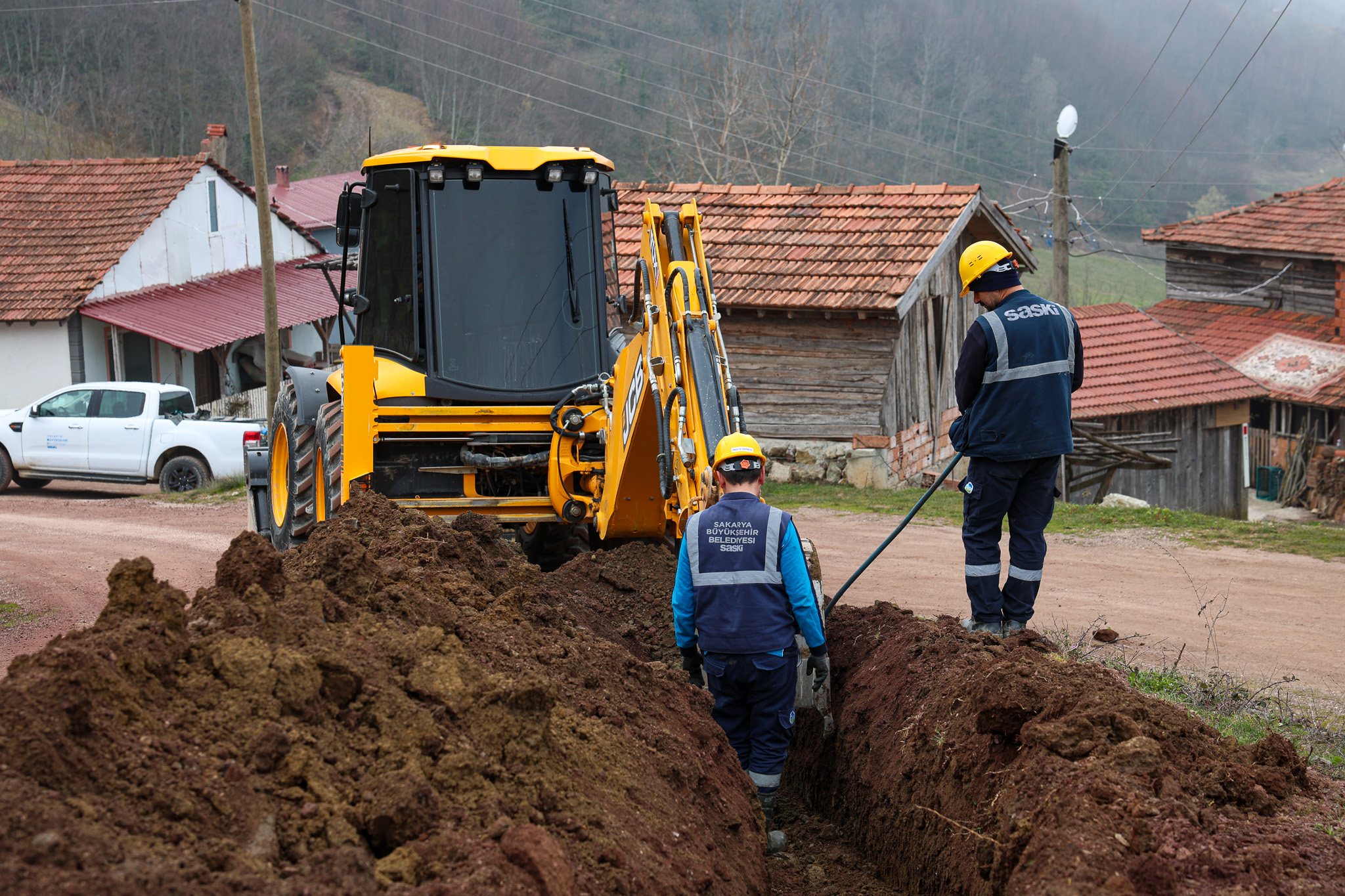 Kamışlı’da kaliteli hizmetin ikinci fazında 5 bin metrelik içme suyu hattı yenileniyor