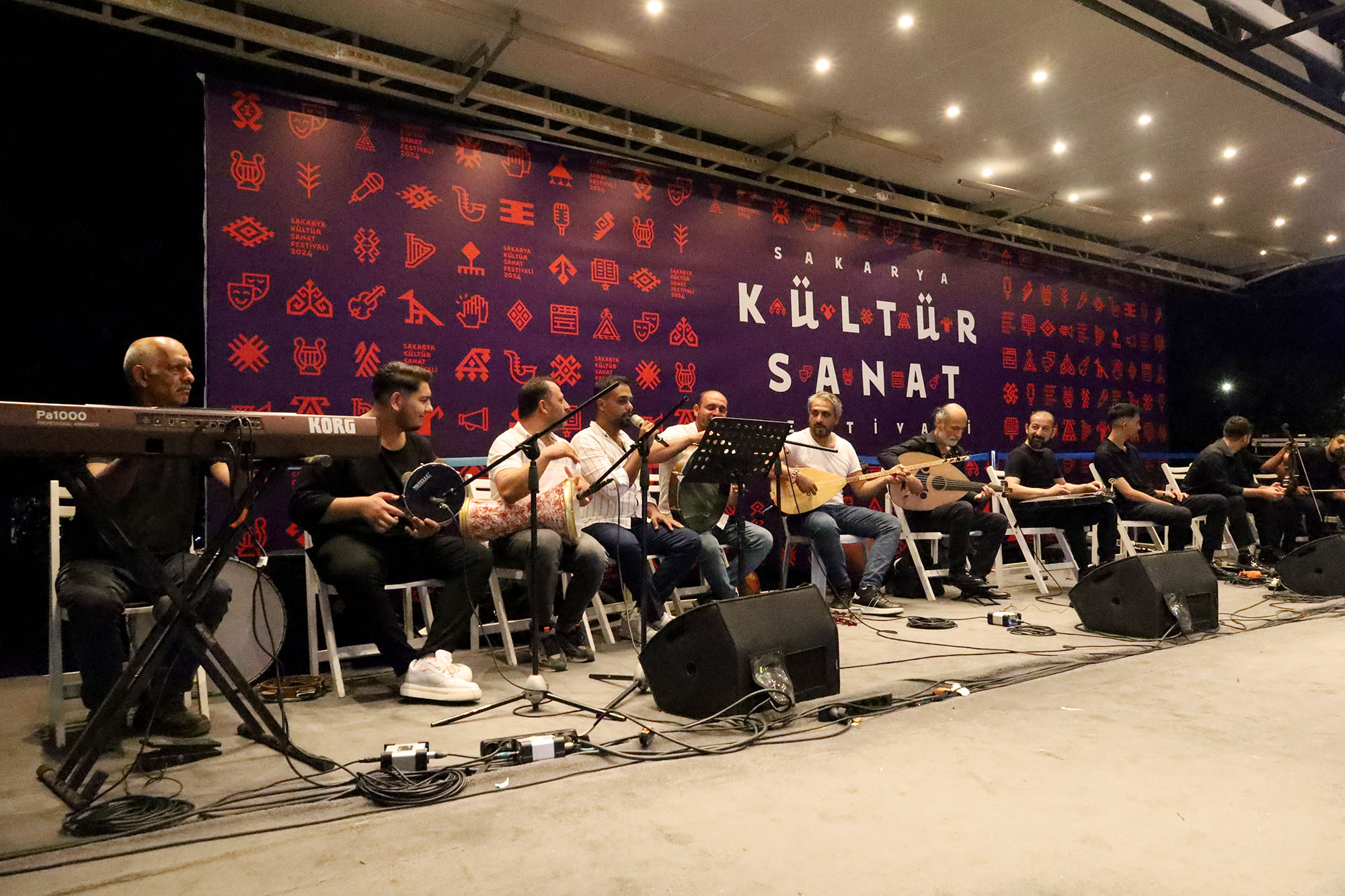 Hemşehri buluşmalarına unutulmaz son: Millet Bahçesi kültür festivalinde on binleri ağırladı