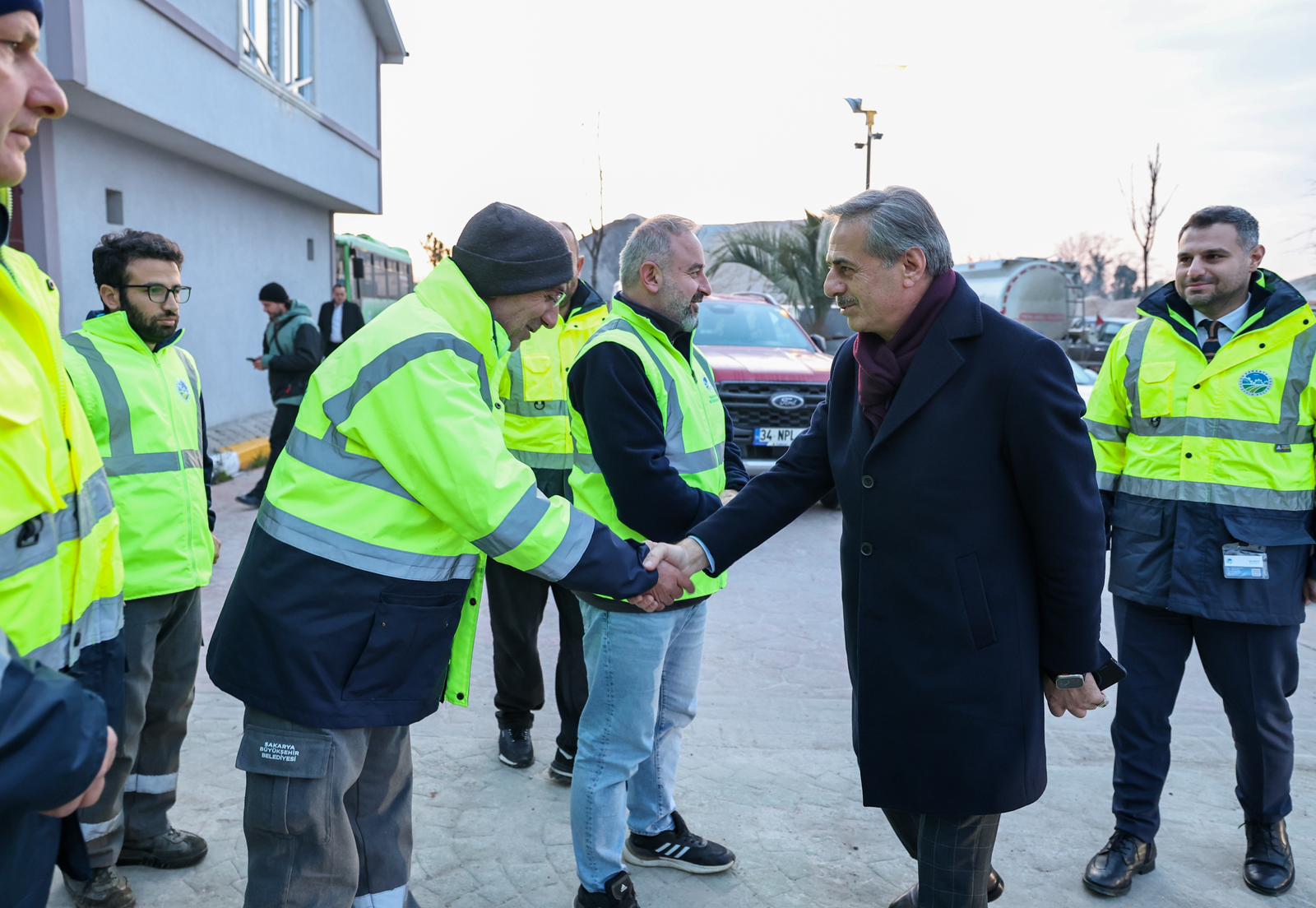 “Özverili çalışmalarınızla şehrin her noktasına ulaşıyoruz”