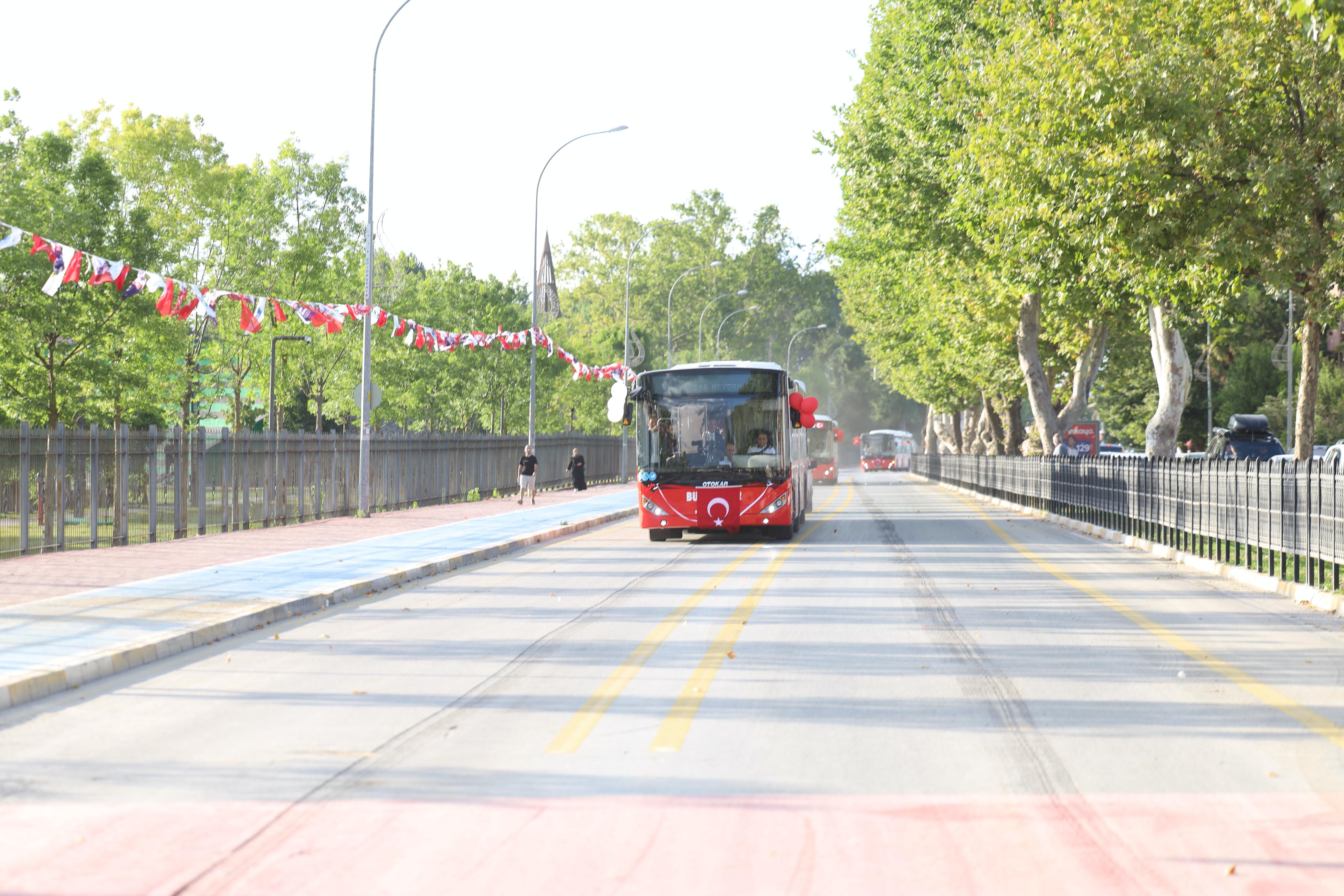 Metrobüsler Yusuf Alemdar’ın söz verdiği tarihte Sakarya yollarında