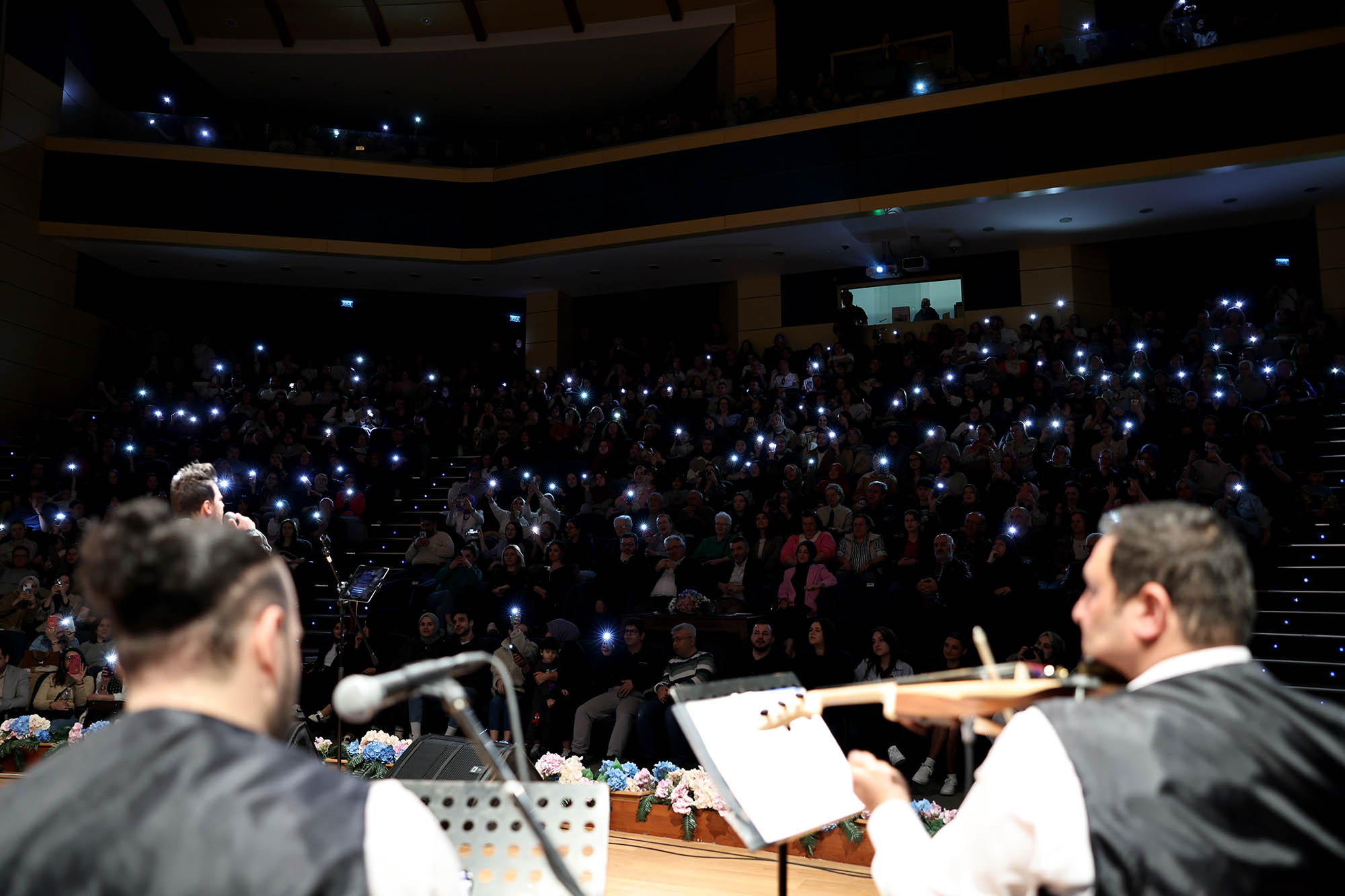 Anadolu Rock’un efsaneleriyle unutulmaz bir gece: Müzikseverler akın etti