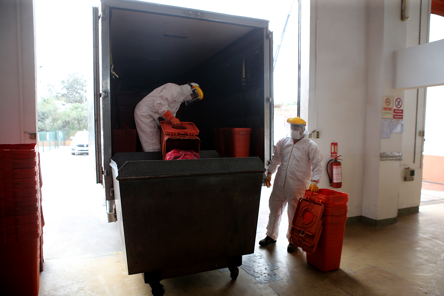 2022 yılında sterilizasyon tesisinde 1 milyon 273 bin kilo tıbbi atık bertaraf edildi