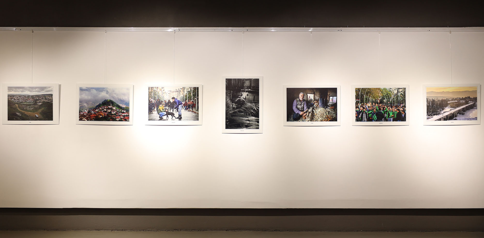 Sakarya’nın kültürünü yansıtan kareler OSM’de sanatseverle buluştu