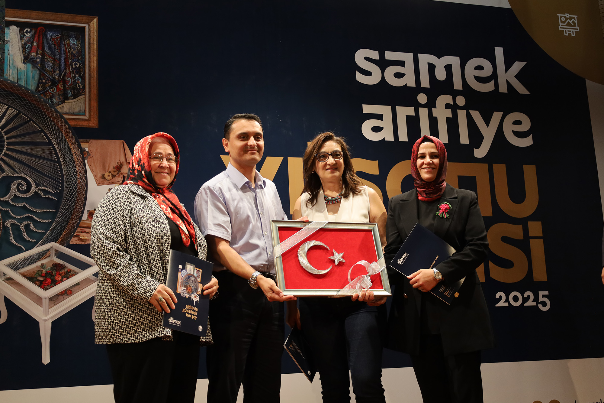 Arifiye SAMEK’te yılsonu heyecanı: Sanat ve emek bu sergide buluştu