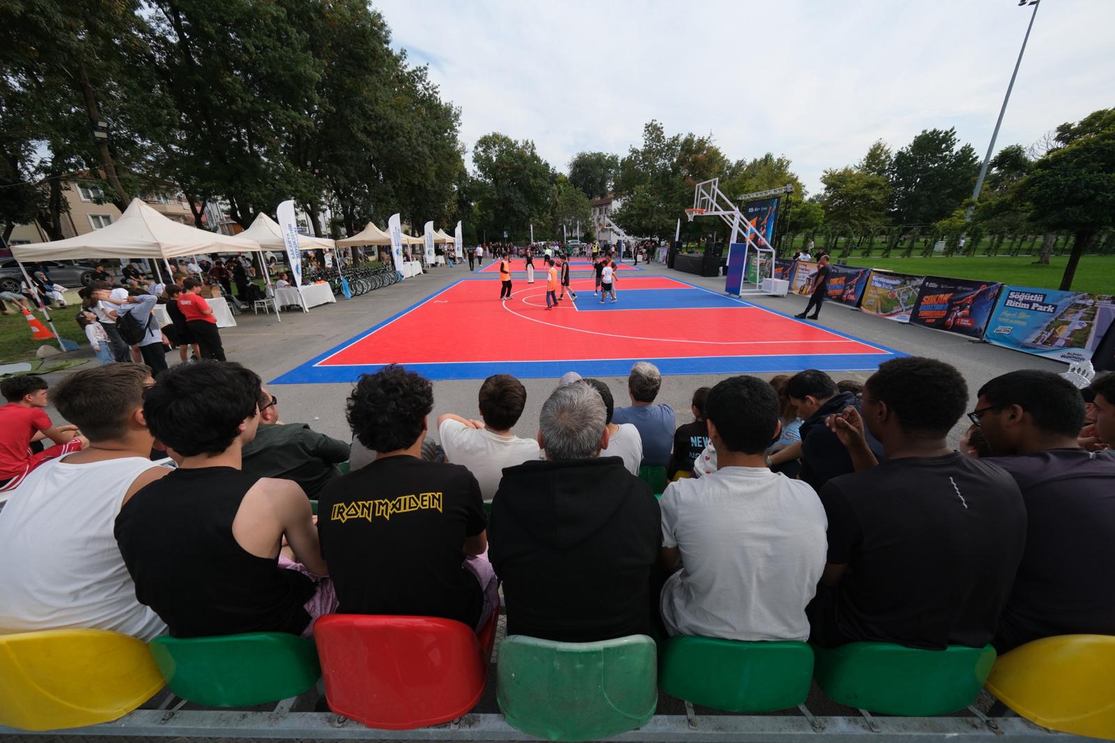 Aziz Duran Parkı’nda 3x3 sokak basketbolu şöleni: 250’den fazla sporcu parkede ter döktü
