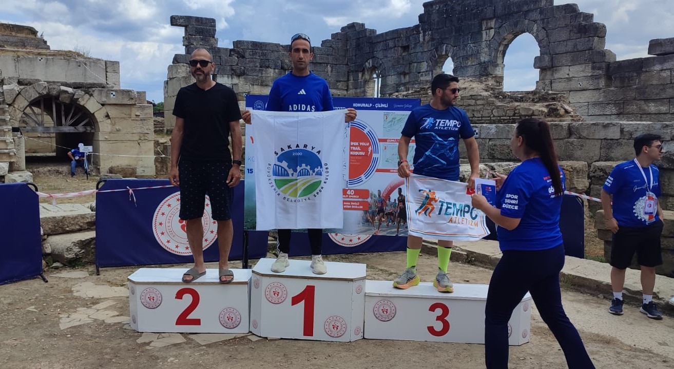 Büyükşehir sporcularından arka arkaya başarılar