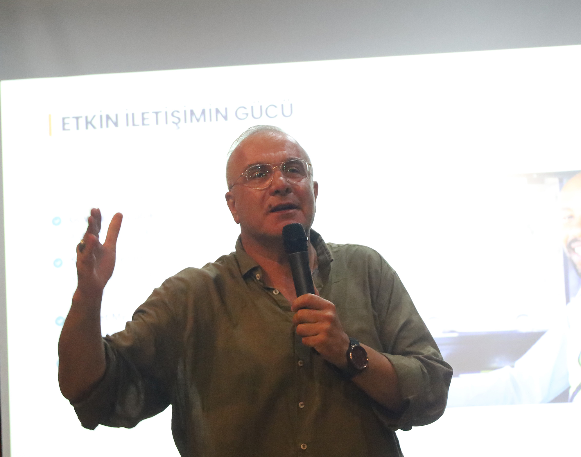Büyükşehir’den otobüs şoförlerine empati ve sorumluluk eğitimi
