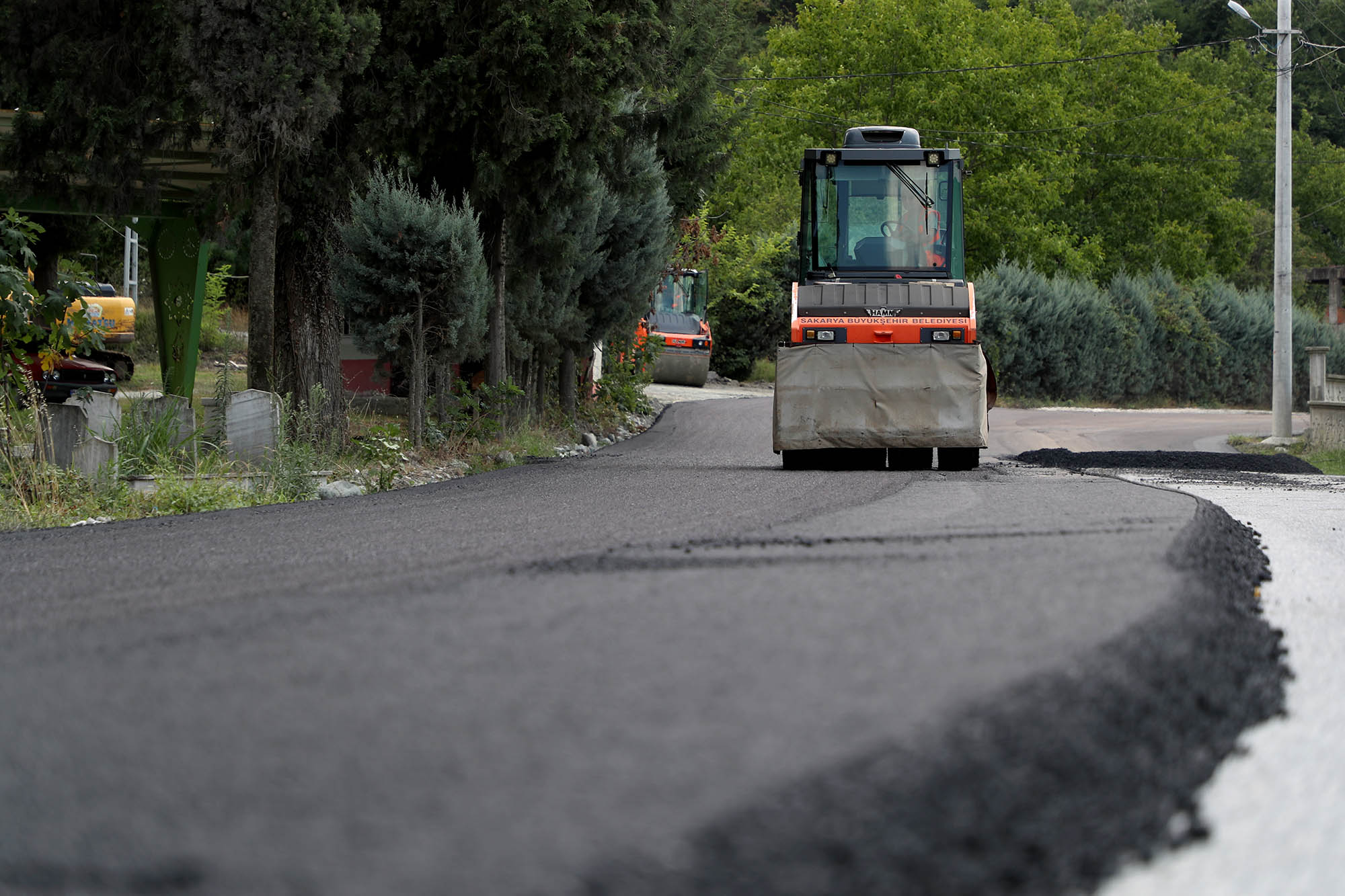 Akçay’a giden yol Büyükşehirle sil baştan