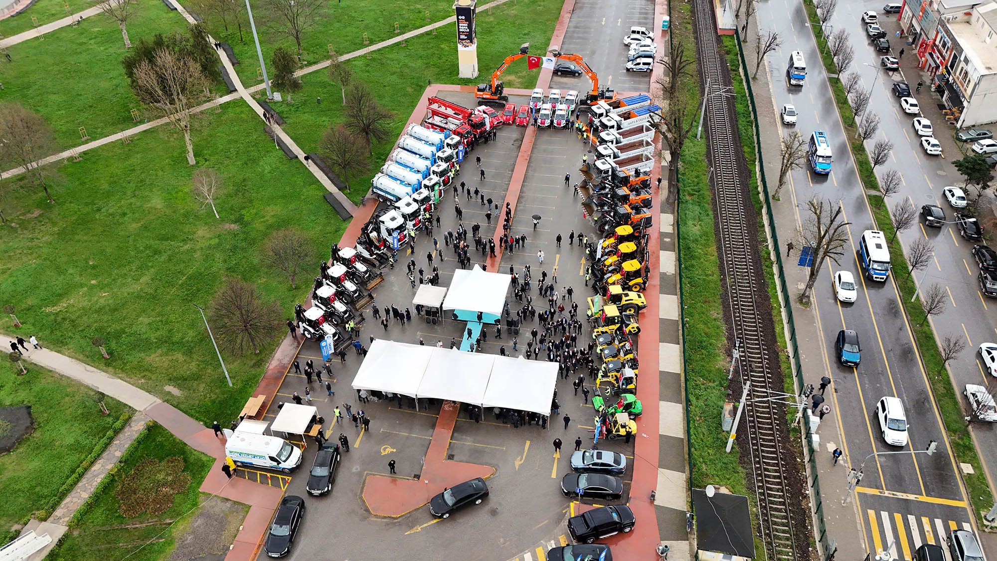 Büyükşehir’den Sakarya'ya hizmet için 484 milyon TL ile 59 araçlık dev yatırım