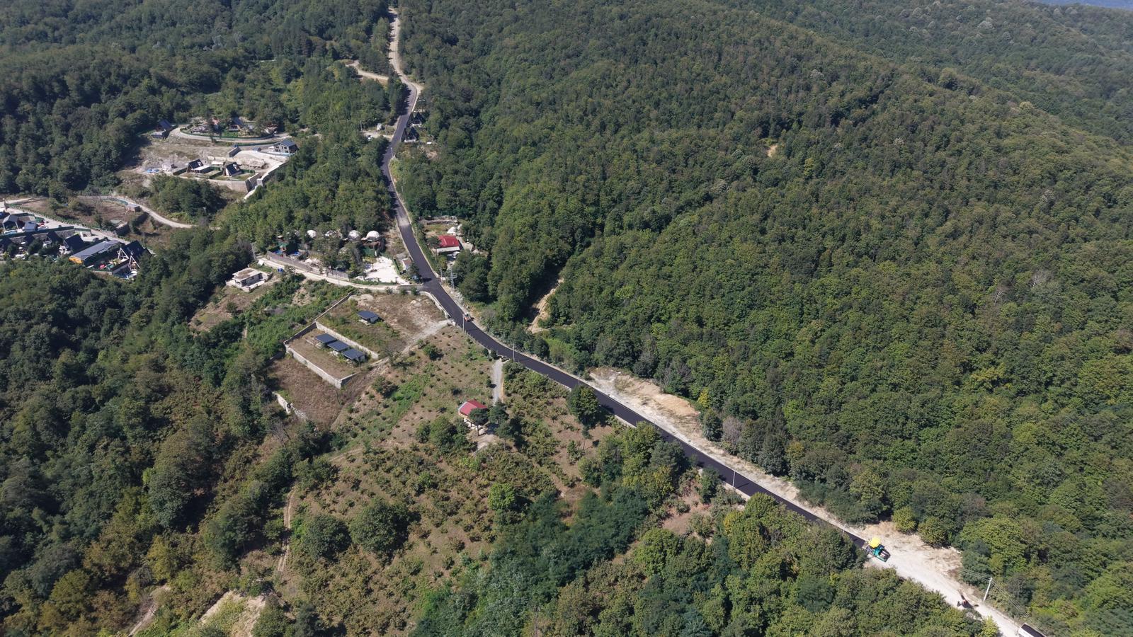 Büyükşehir, Sapanca’da seri asfalt çalışmalarına başladı: İlk adres Memnuniye