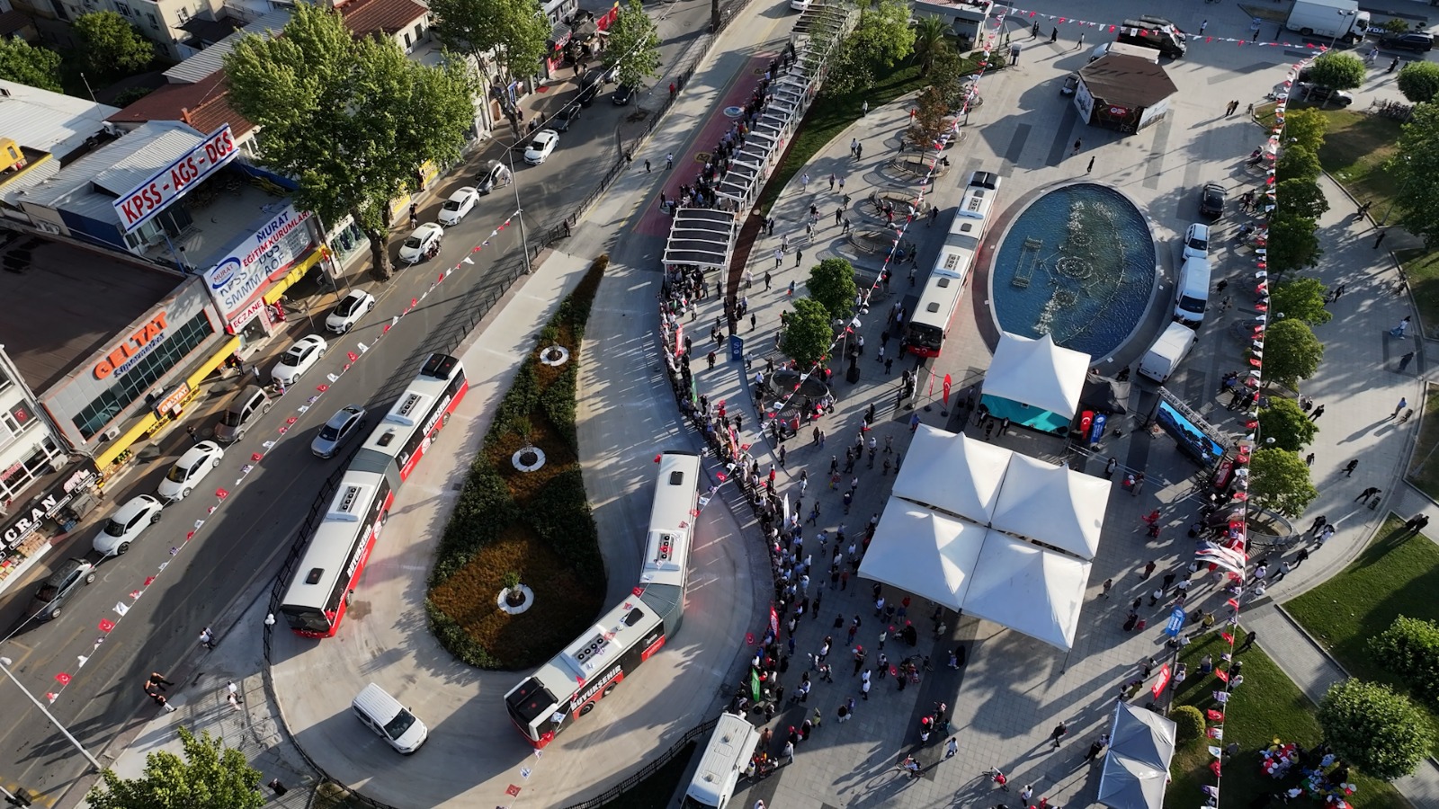 Metrobüsler Yusuf Alemdar’ın söz verdiği tarihte Sakarya yollarında