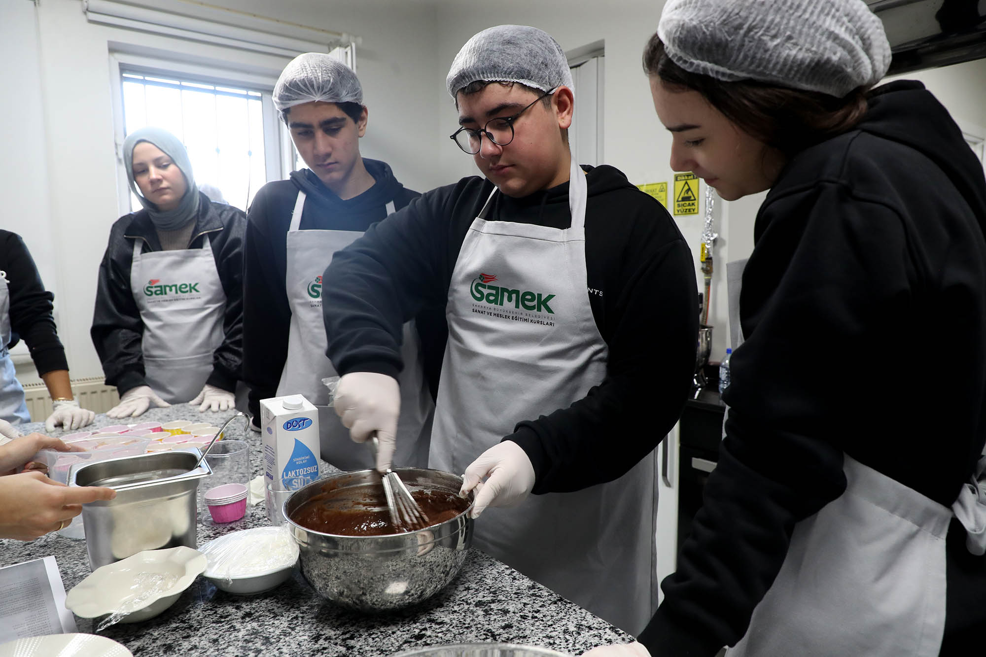 Gastronomide ilk adımı SAMEK Mutfak Atölyesi’nde attılar