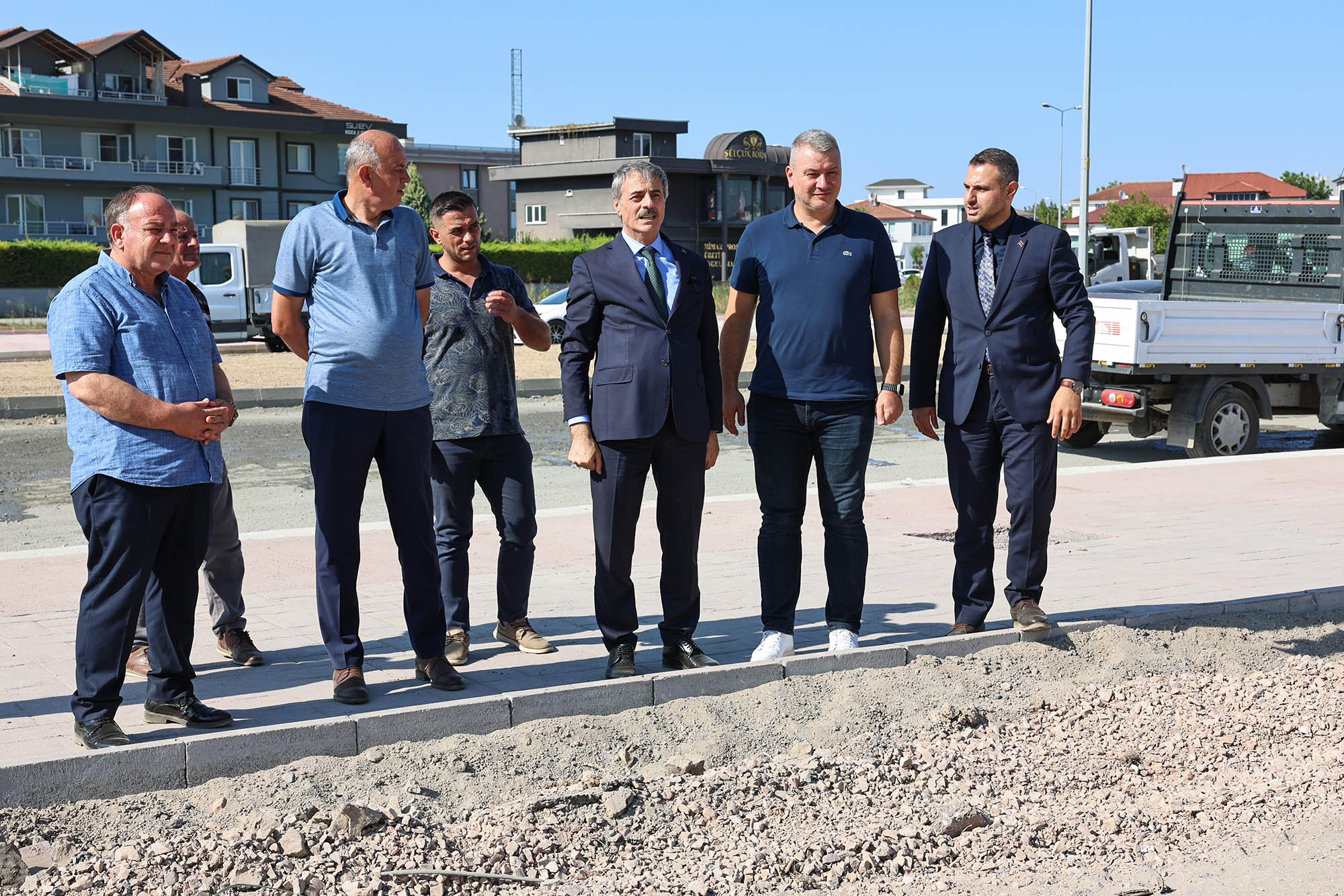 Başkan Alemdar, bölgeden son durumu paylaştı: “Yeni duble yol Eylül’de hizmete alınacak”