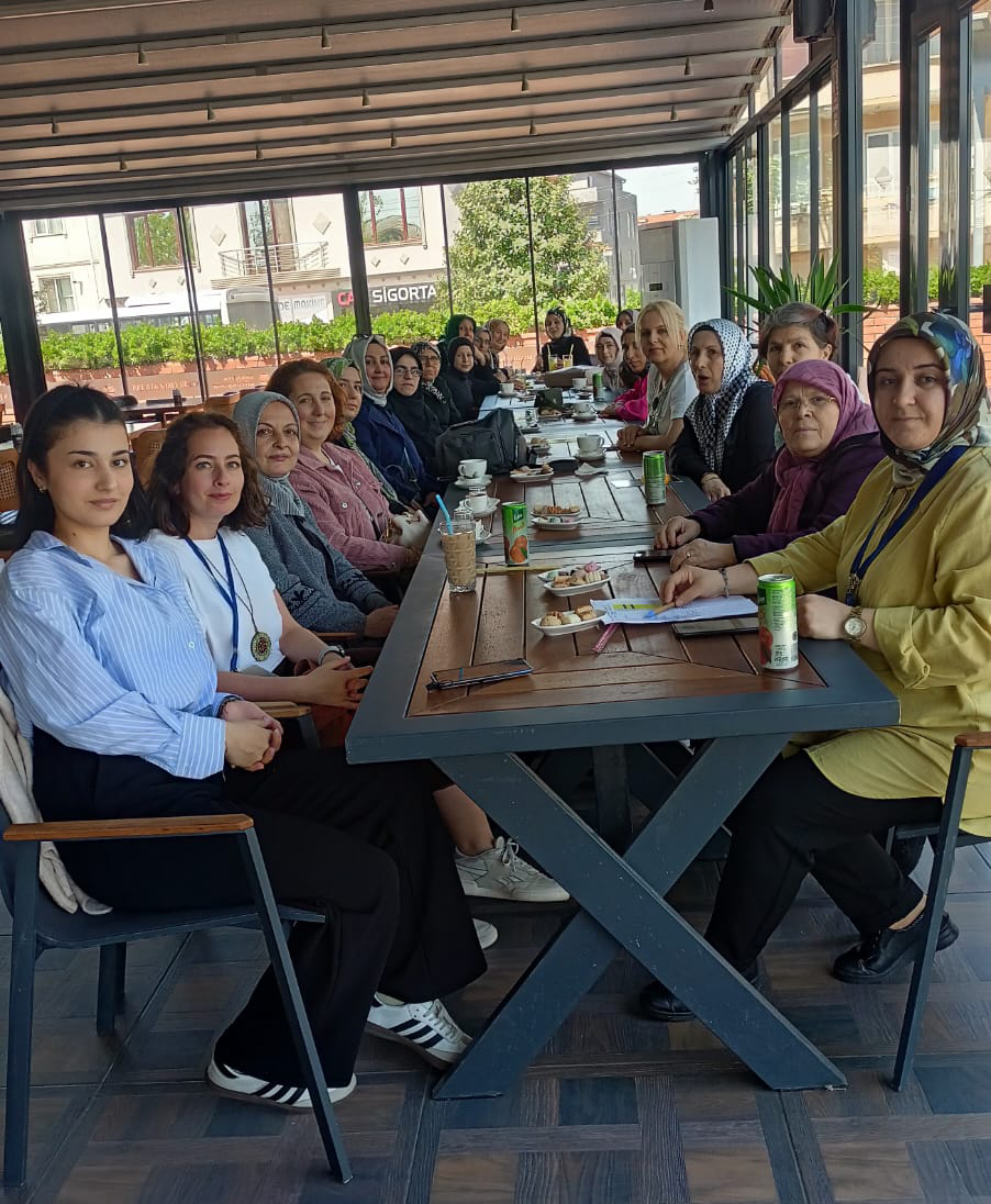 Büyükşehirle kadınlara özel şehir buluşmaları
