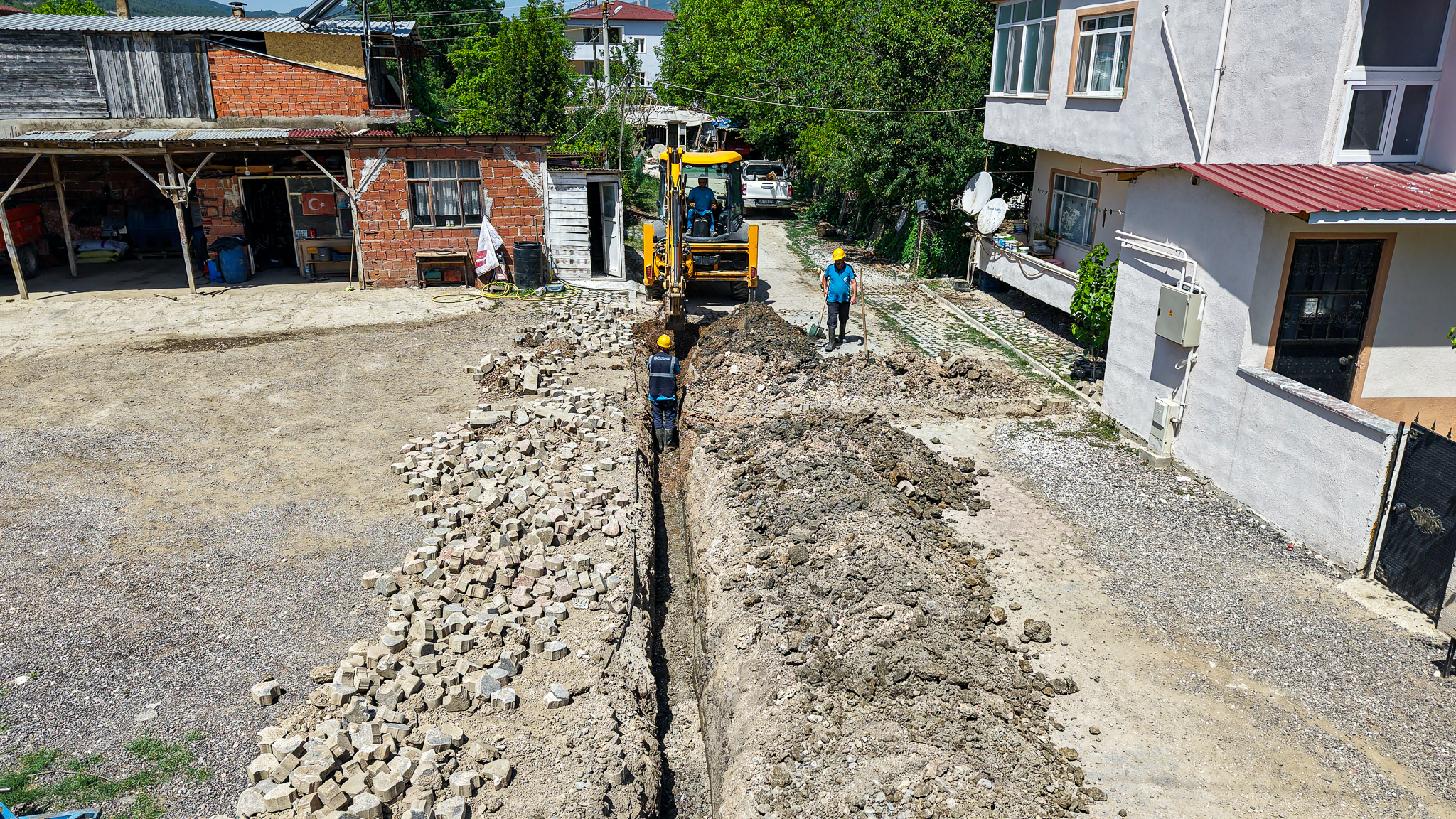 Yenilenen 2 bin metrelik hat ile Pamukova Mekece’ye kayıpsız içme suyu