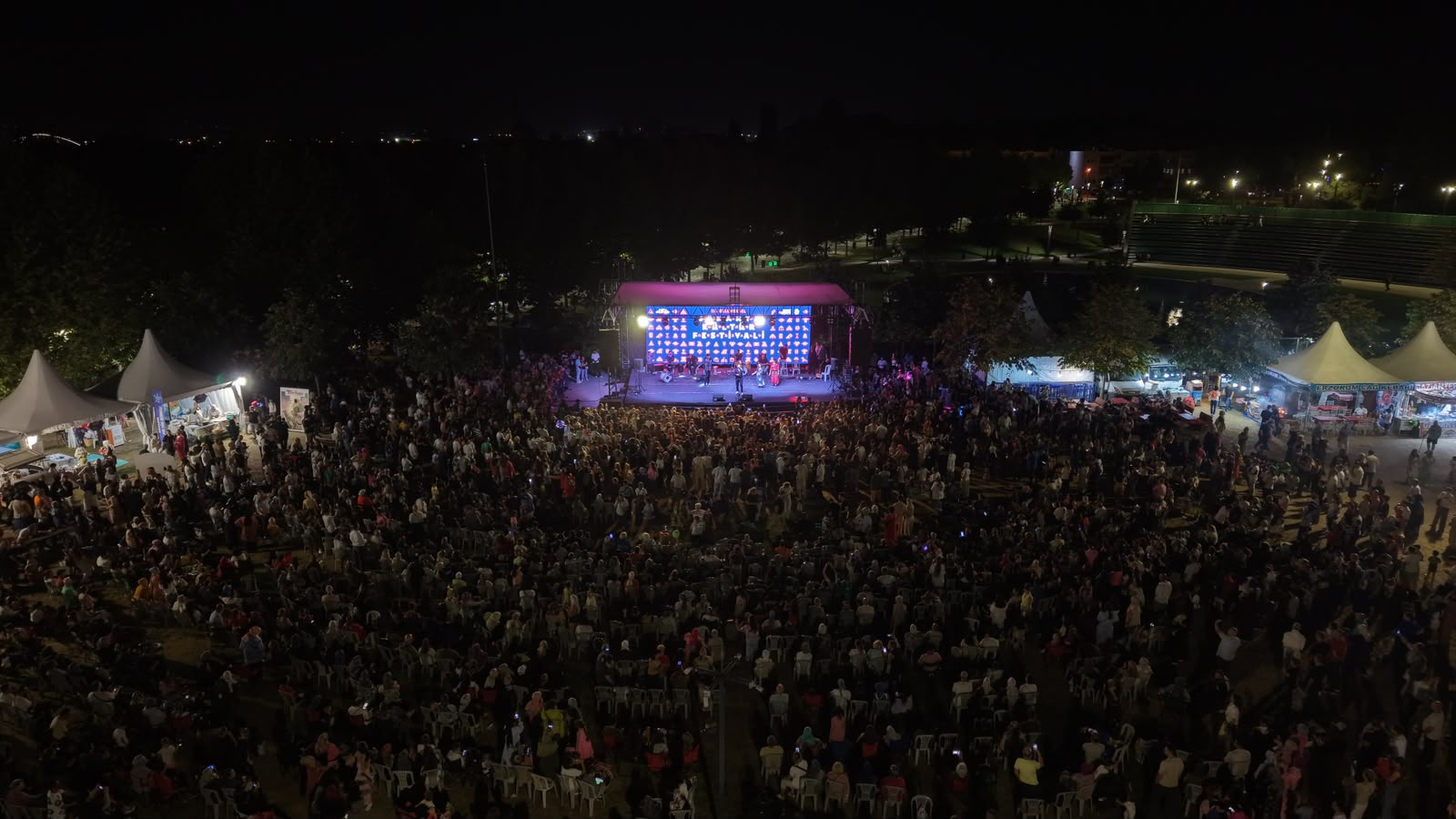 Millet Bahçesi’nde kültürlerin buluştuğu festival renkli finalle tamamlandı