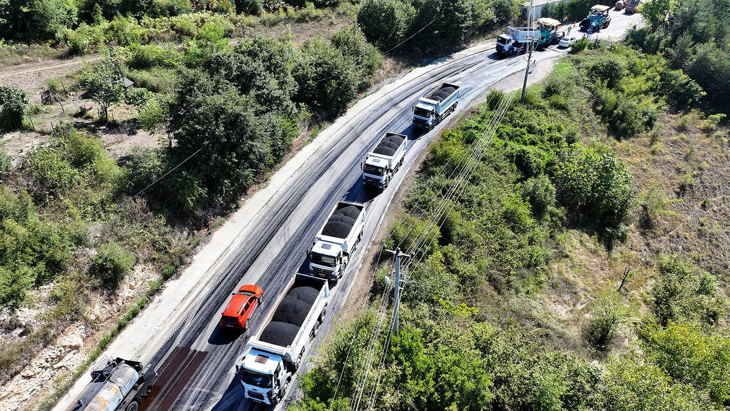 Kırcaali Caddesi’nde asfalt çalışmaları başladı