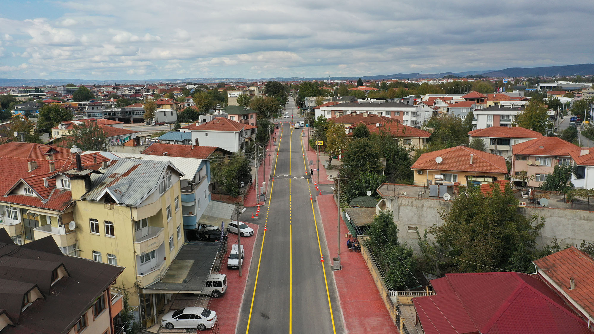 Sil baştan yenilenen Küpçüler Caddesi’ne renk katan son dokunuş