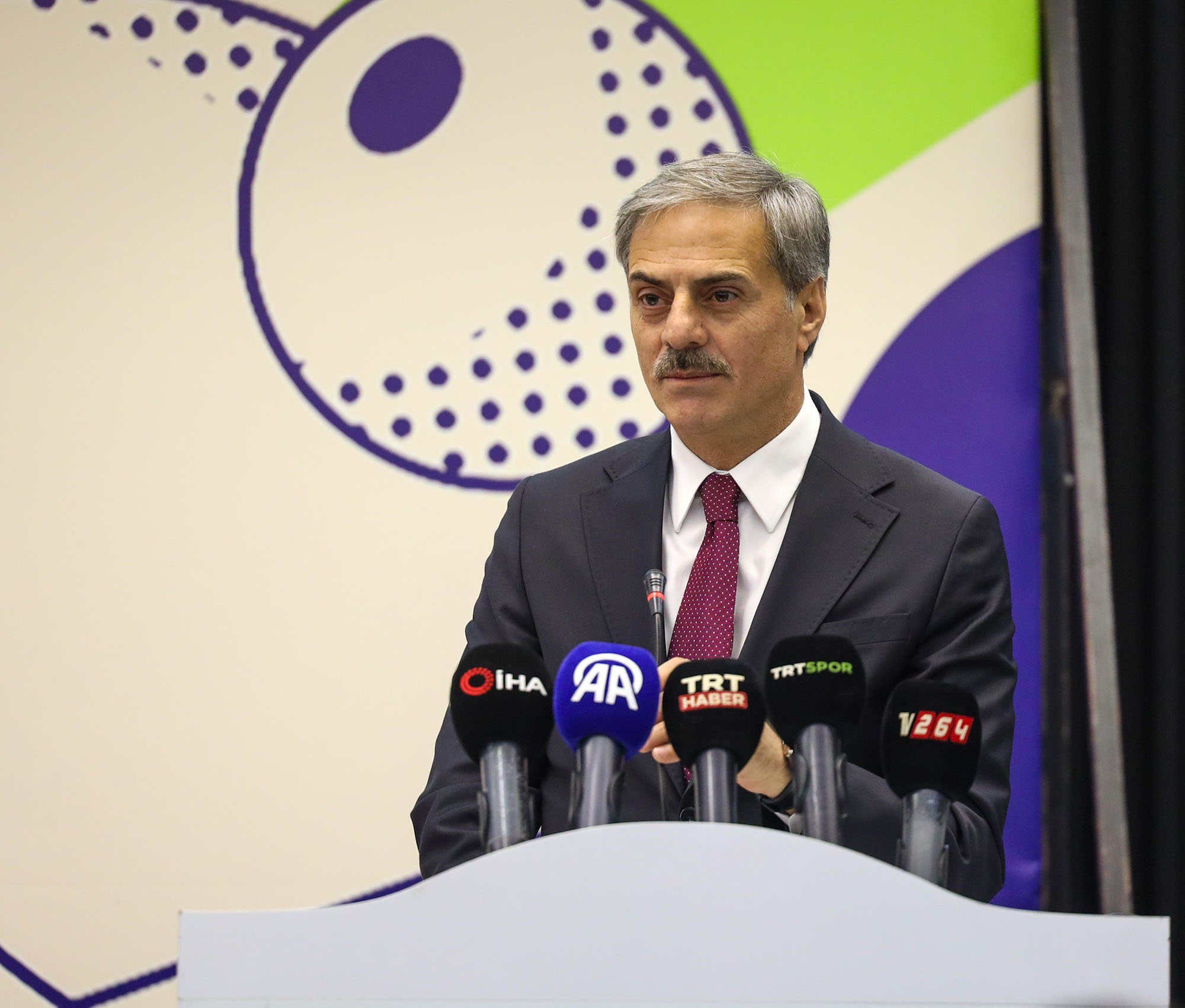 “Şehrin spor altyapısını güçlendirecek adımları kararlılıkla atıyoruz”