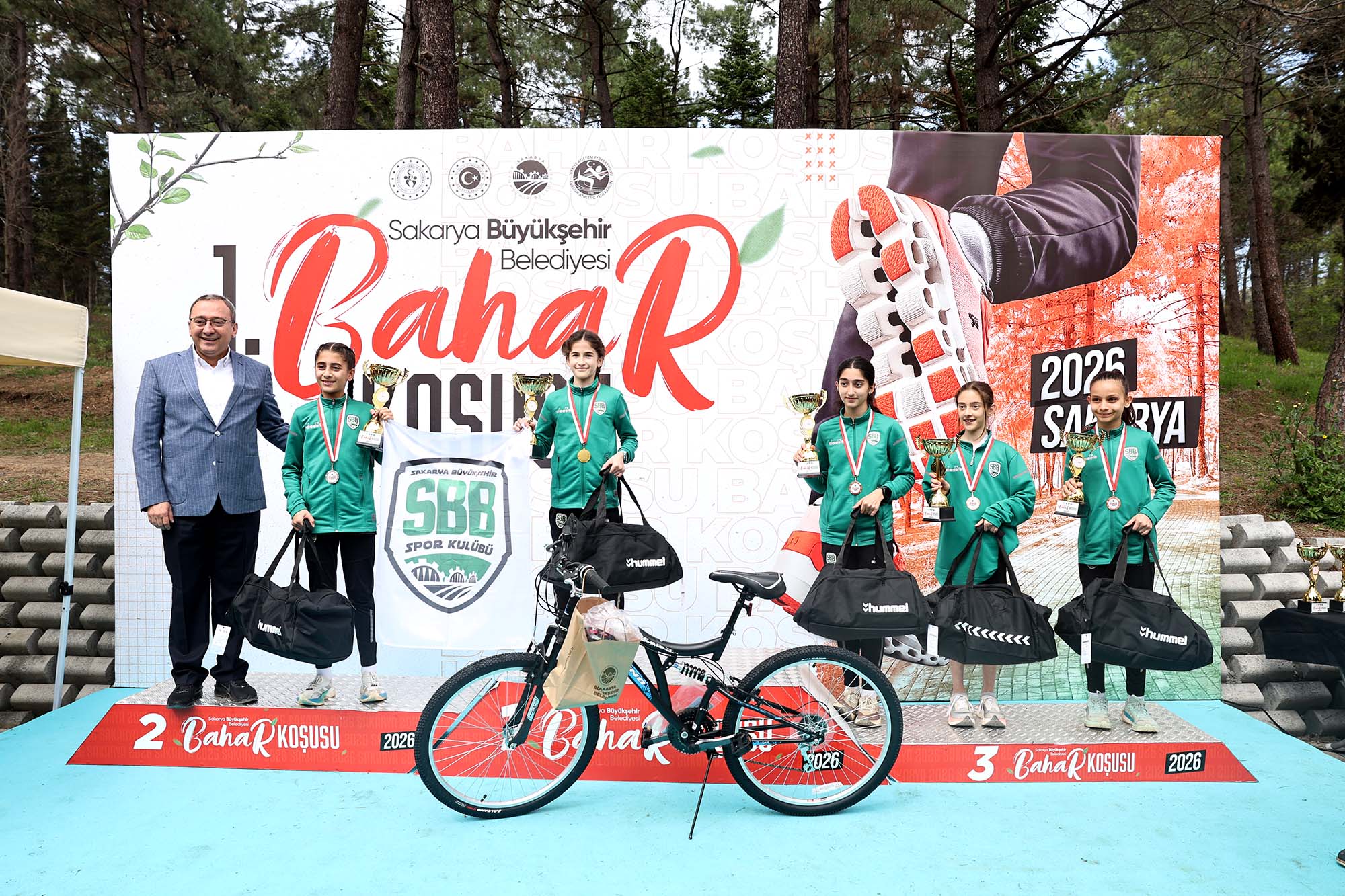 Sapanca’da Bahar Koşusu heyecanı: 700 sporcu Huzur Koridoru’nda buluştu