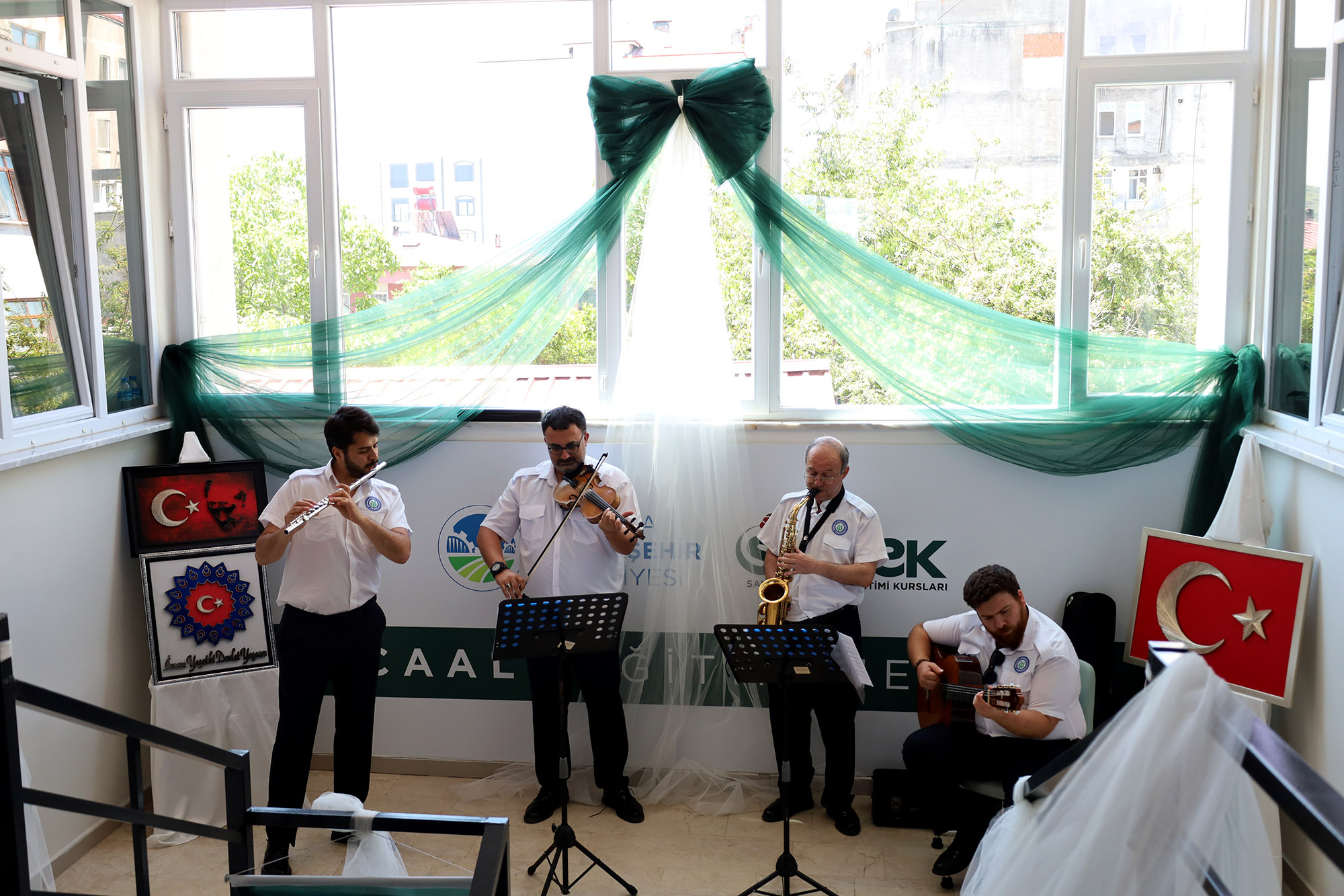 SAMEK’te yılsonu heyecanı Karasu ve Kocaali’de devam etti