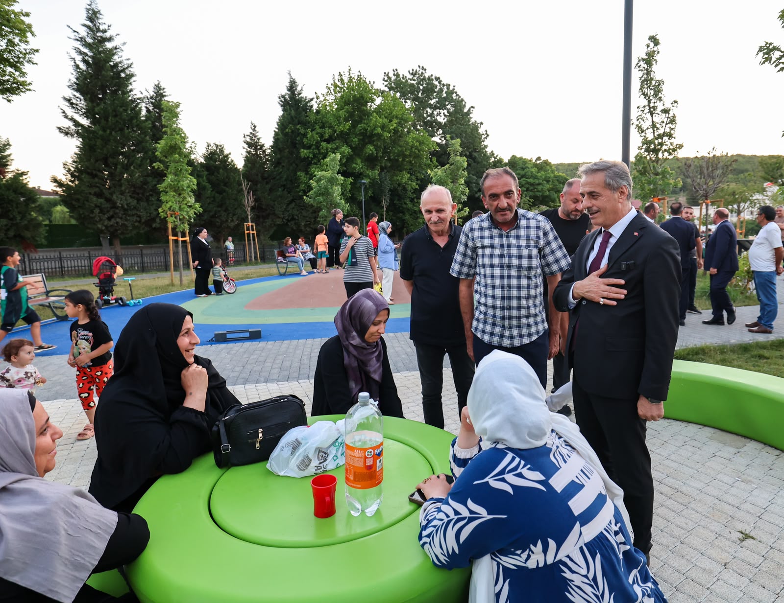 Yusuf Alemdar Ferizli’yi adım adım gezdi: “Gölkent’te ulaşımı güçlendirdik, Atatürk Parkı’yla ilçeye nefes olduk”