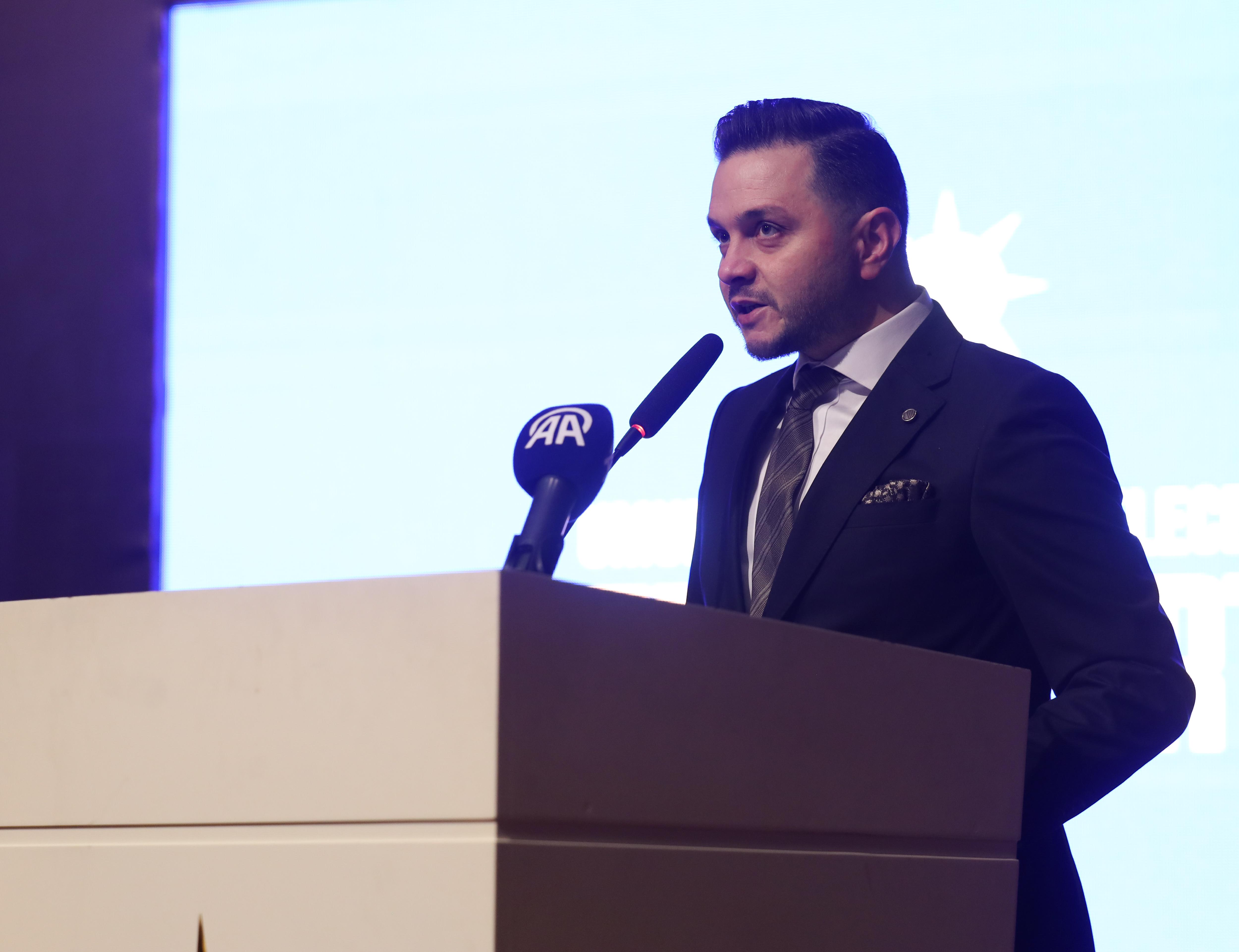 Başkan Alemdar ‘kolektör sistemini’ Sapanca’da duyurdu: “Sapanca Gölü’nün teminatı olacak”