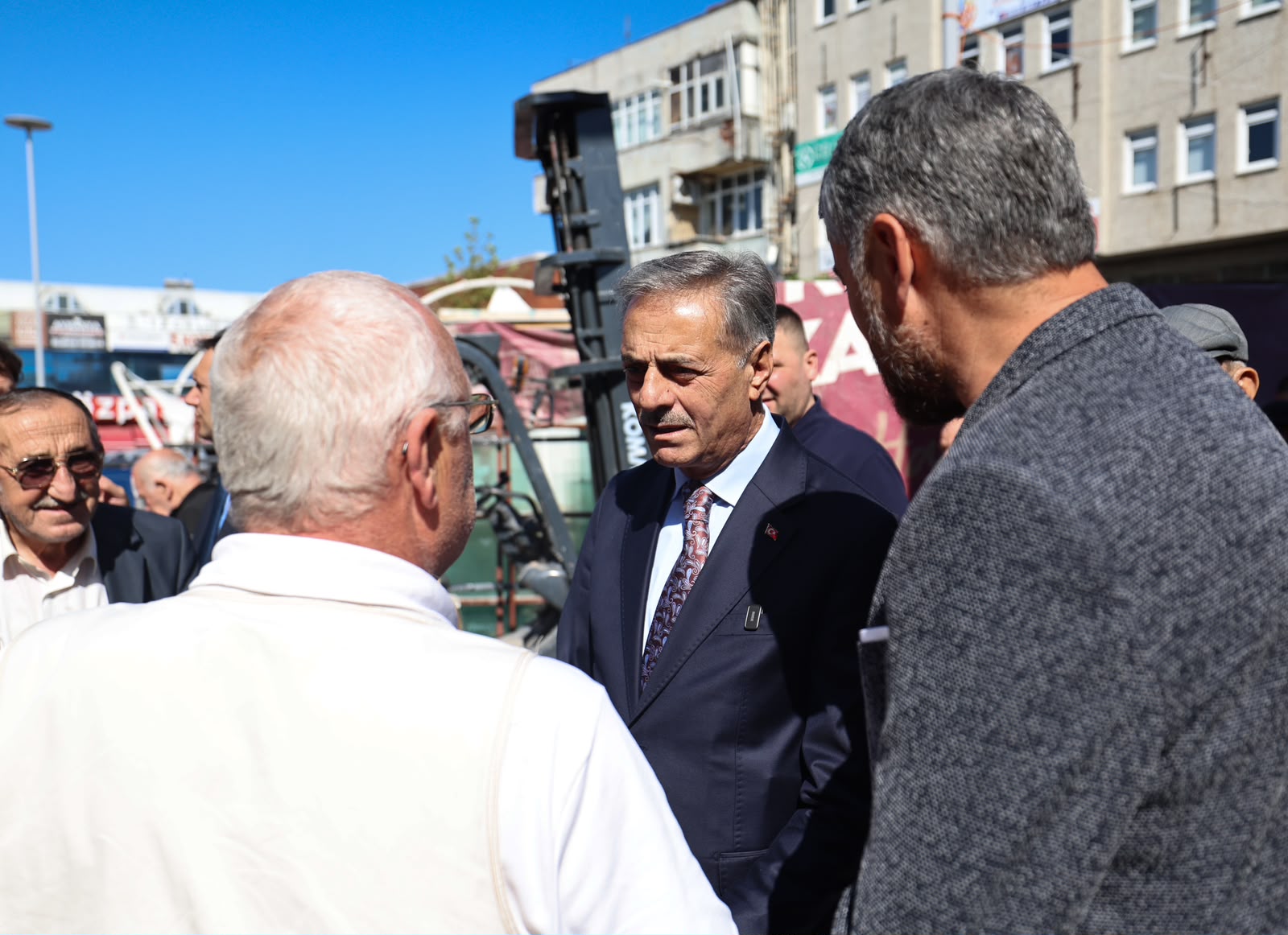 “Tarihi Uzunçarşı yenilemenin ardından yeniden ticaretin merkezi olacak”