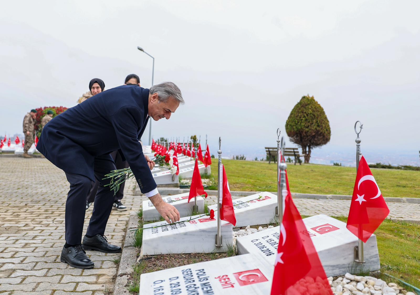 Yusuf Alemdar: “Şehadete koşarak tarihin yönünü değiştirenler, görülmemiş bir destan yazdılar”