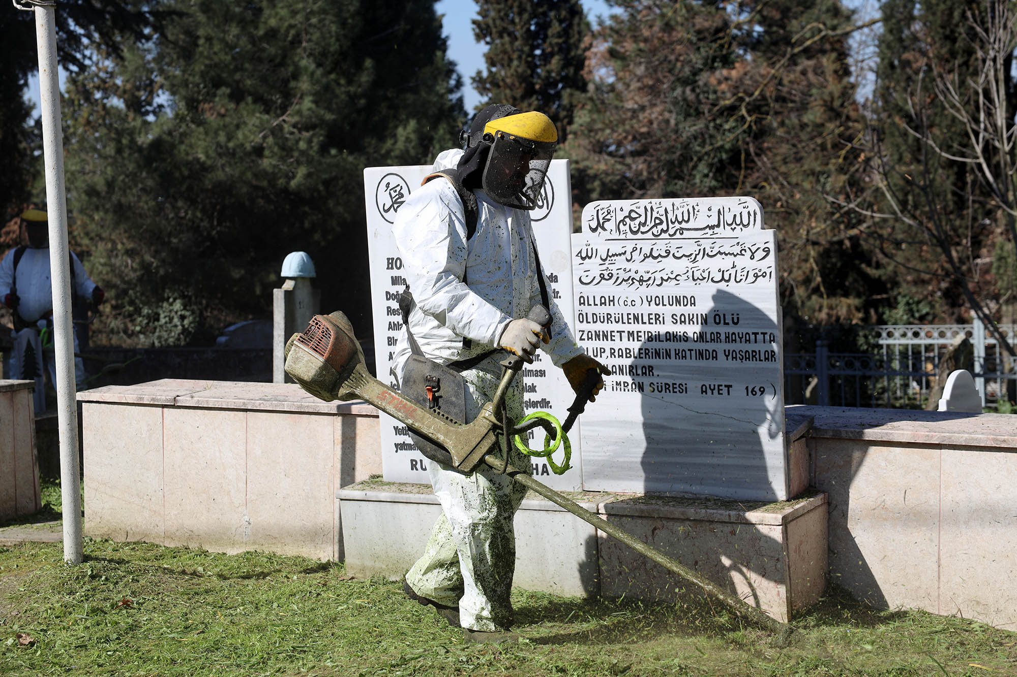 Büyükşehir 16 ilçeyi ‘bayramın en vefalı ziyaretine’ hazırlıyor