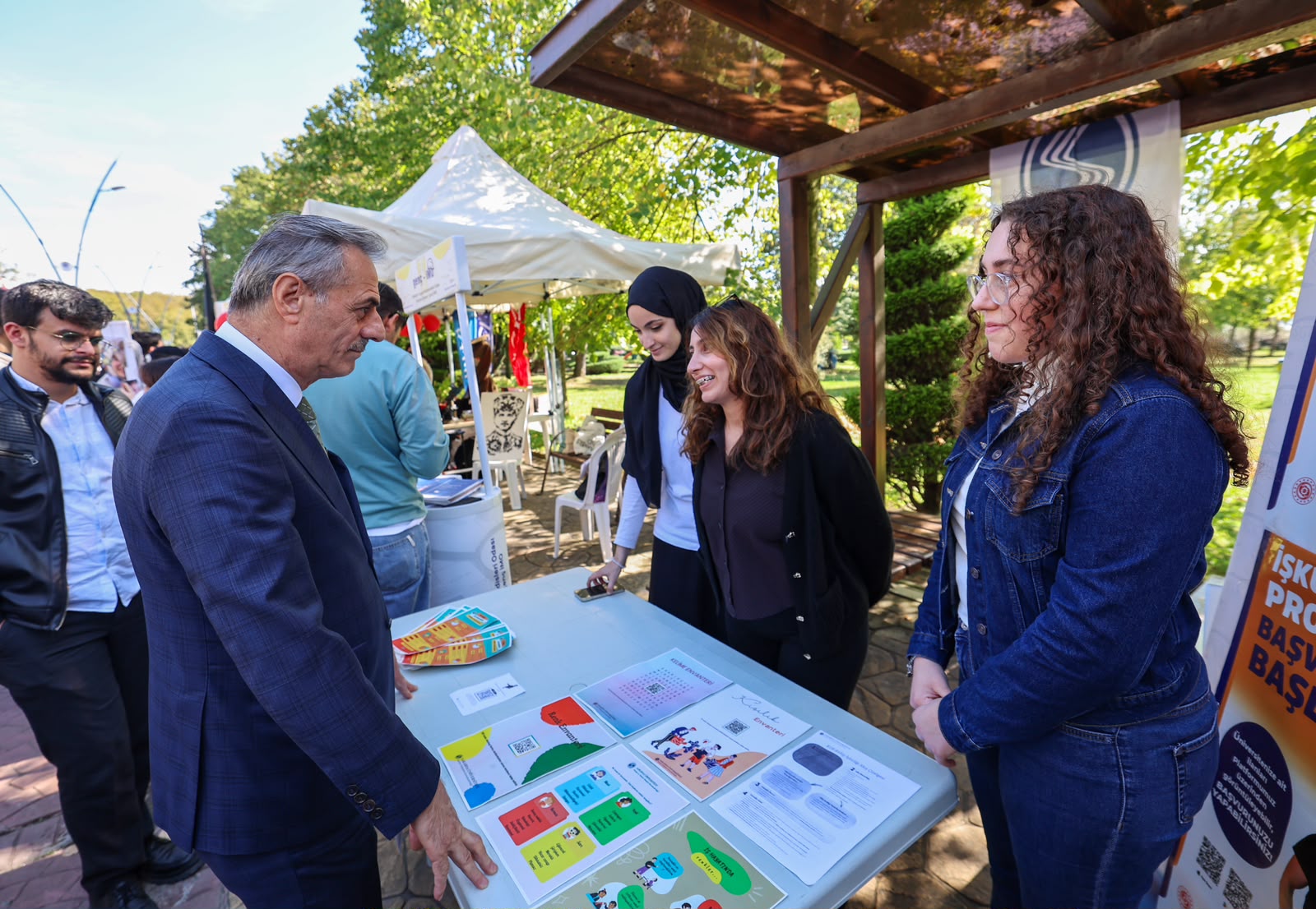 “AKM, AFA, Bilim Merkezi, Şehir Kütüphanesi ve tramvayla gençlerimiz için yeni bir dönem başlıyor”