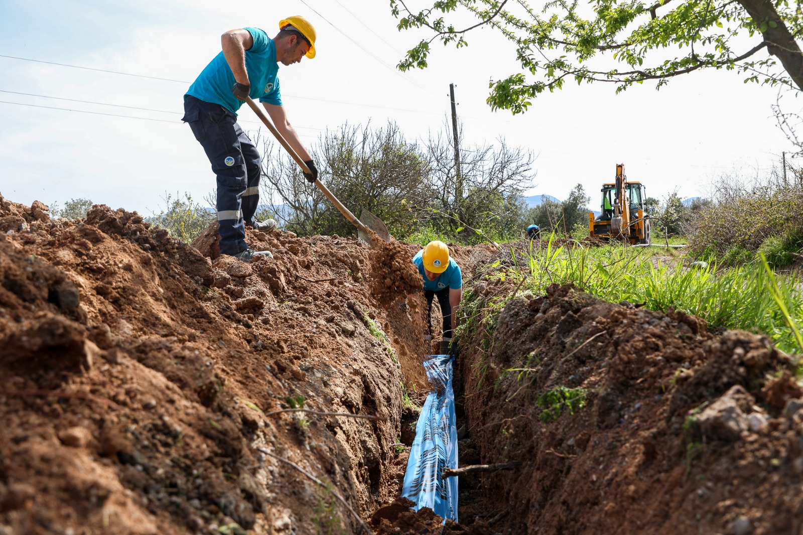 Pamukova’da yerin 115 metre altından gelen kaynak abonelere ulaştırılacak