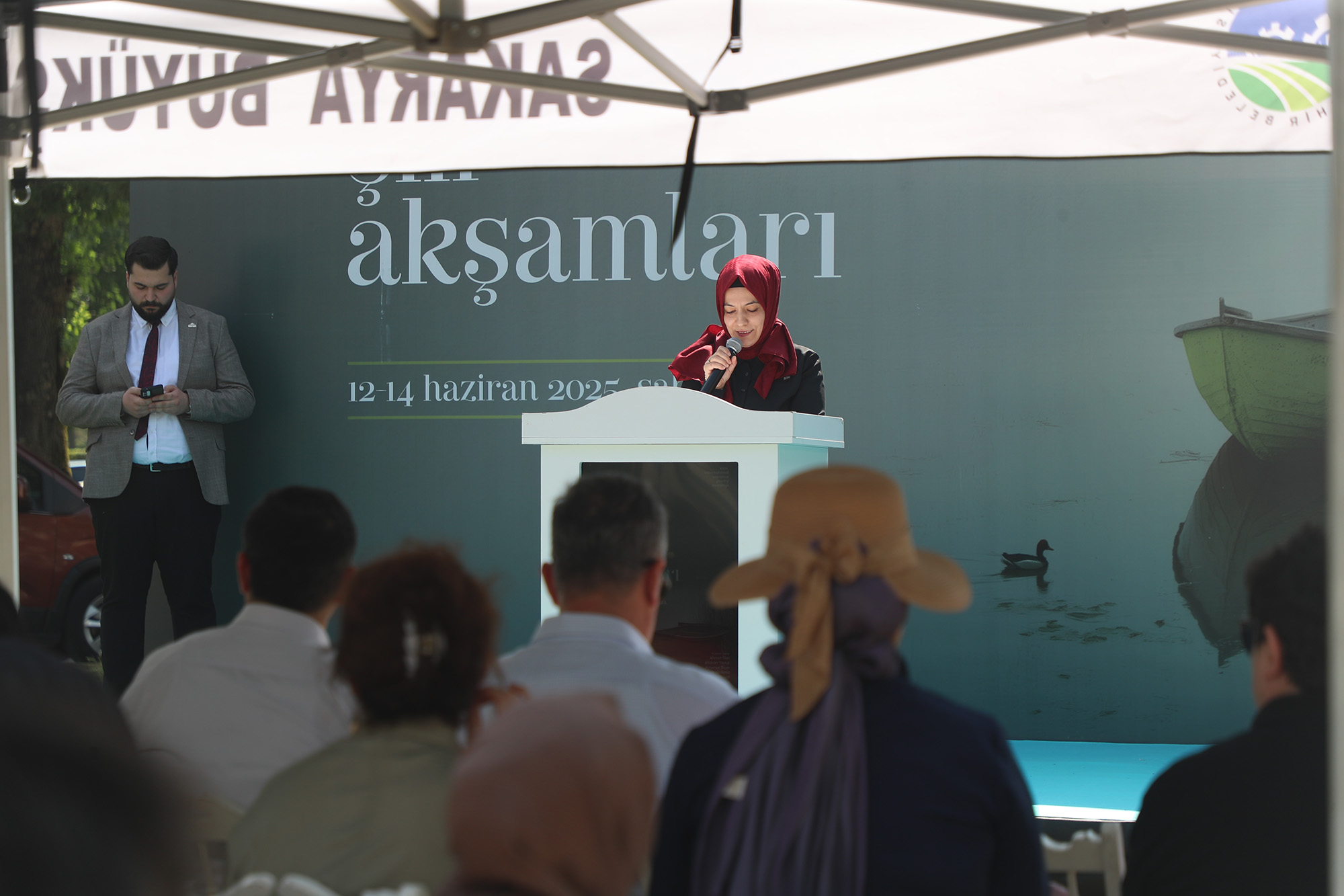 24. Uluslararası Sapanca Şiir Akşamları’nda gençlerden şairlere vefa