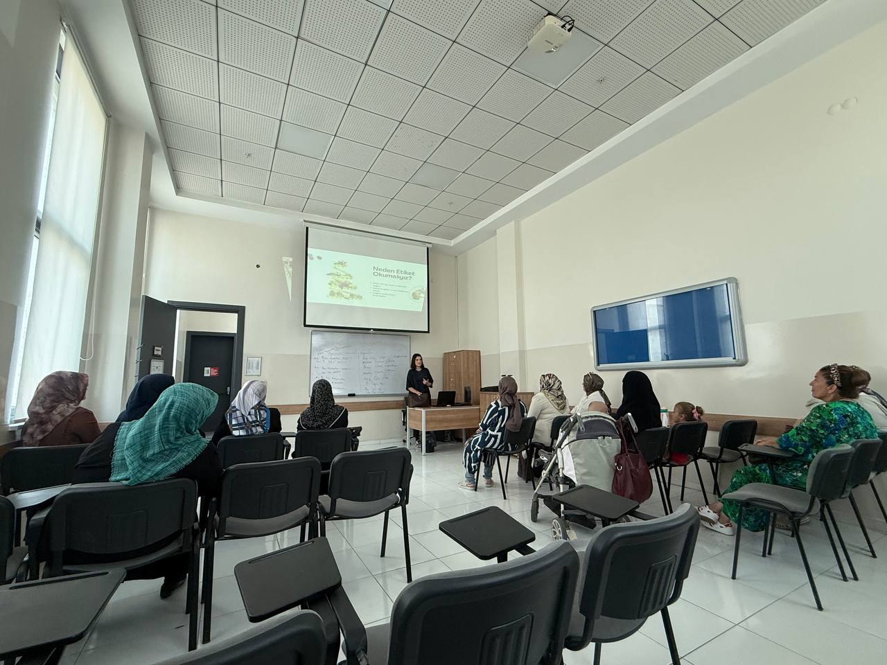 Akyazı SGM’de sağlıklı yaşam ve beslenme eğitim serisi tamamlandı