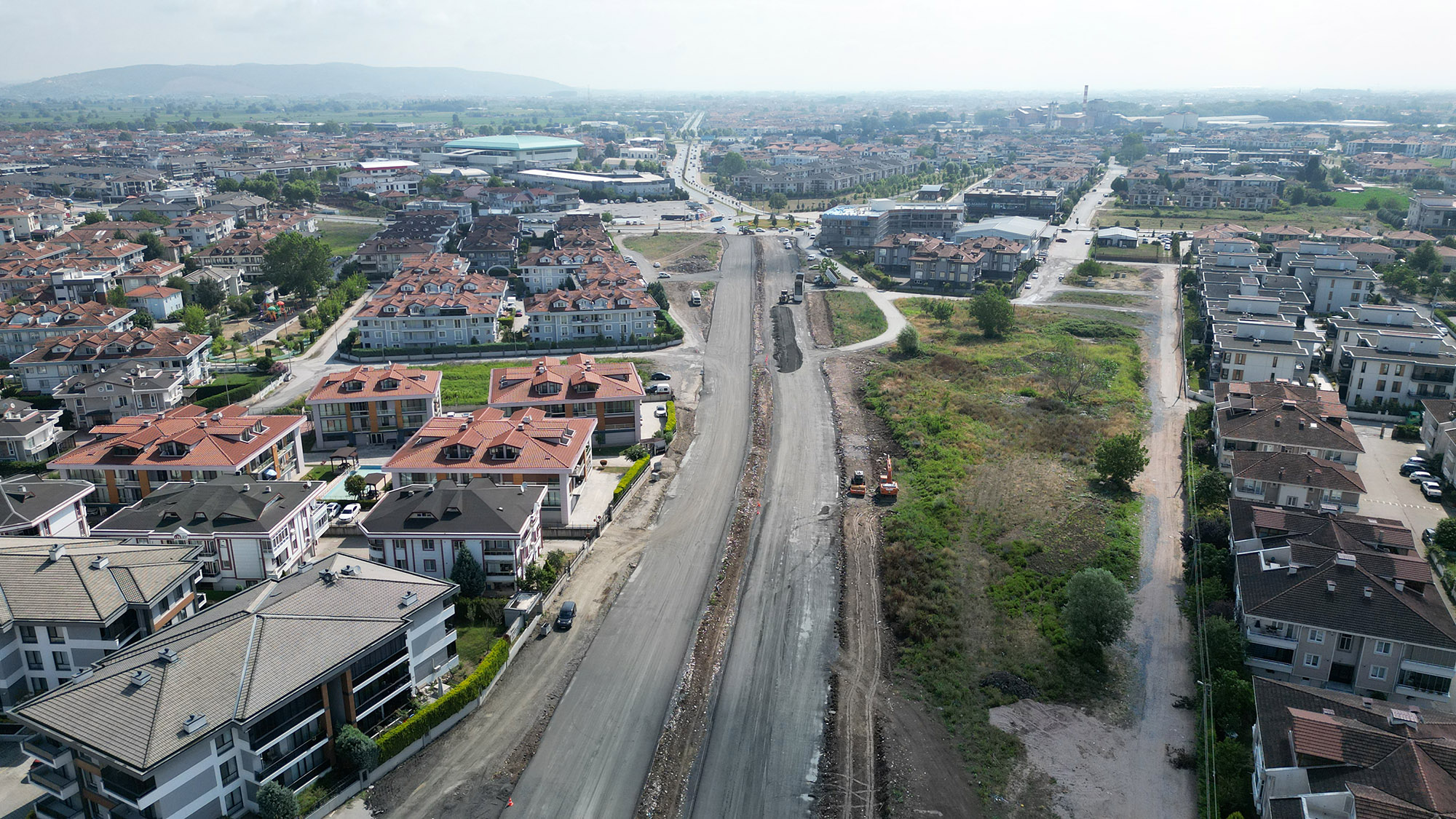 Büyükşehir’in yeni yol hamlesi bölgenin trafik yükünü hafifletecek: 1. Cadde’de sona doğru