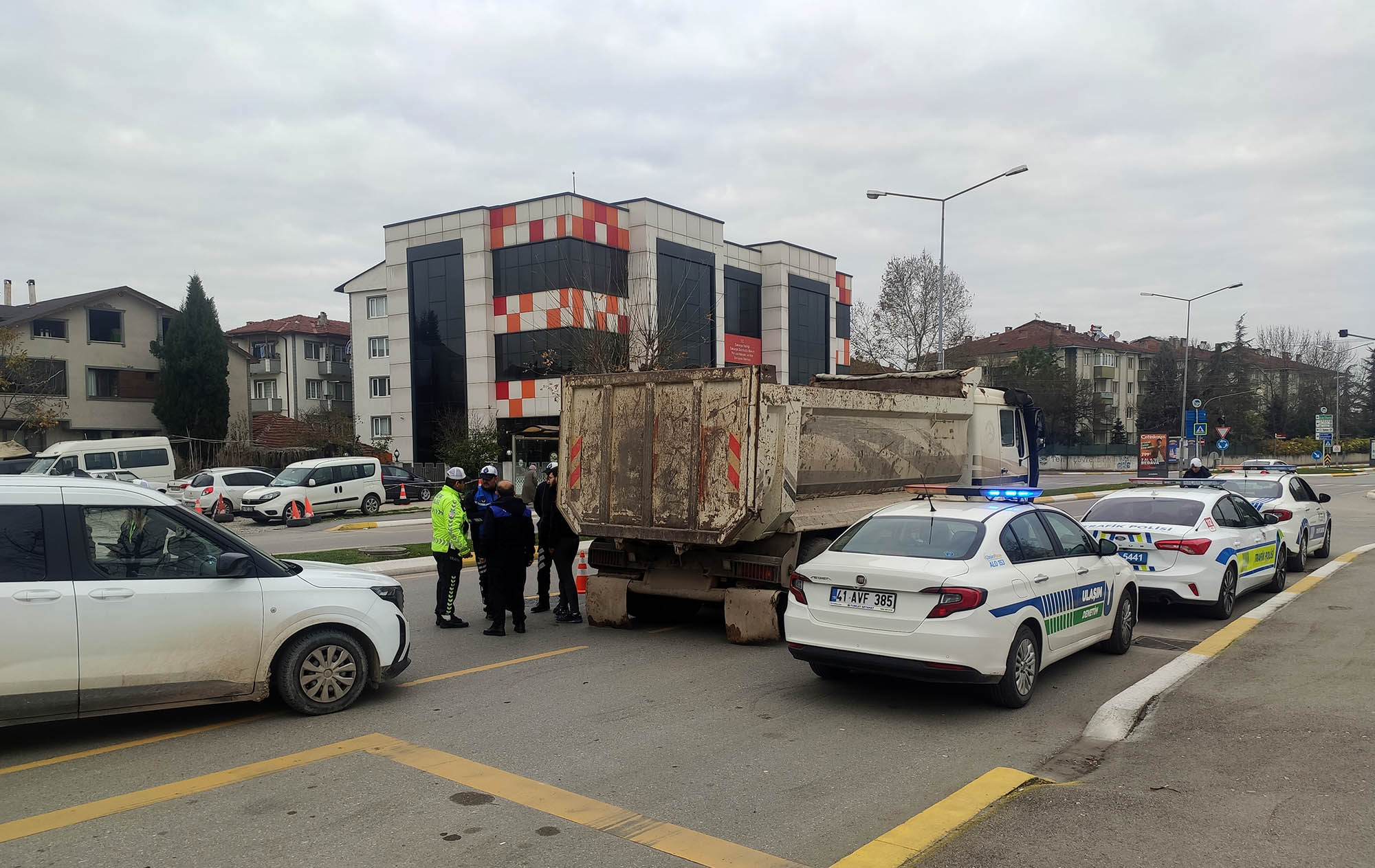 Büyükşehir’den şehir merkezinde ‘ağır tonajlı’ denetimi