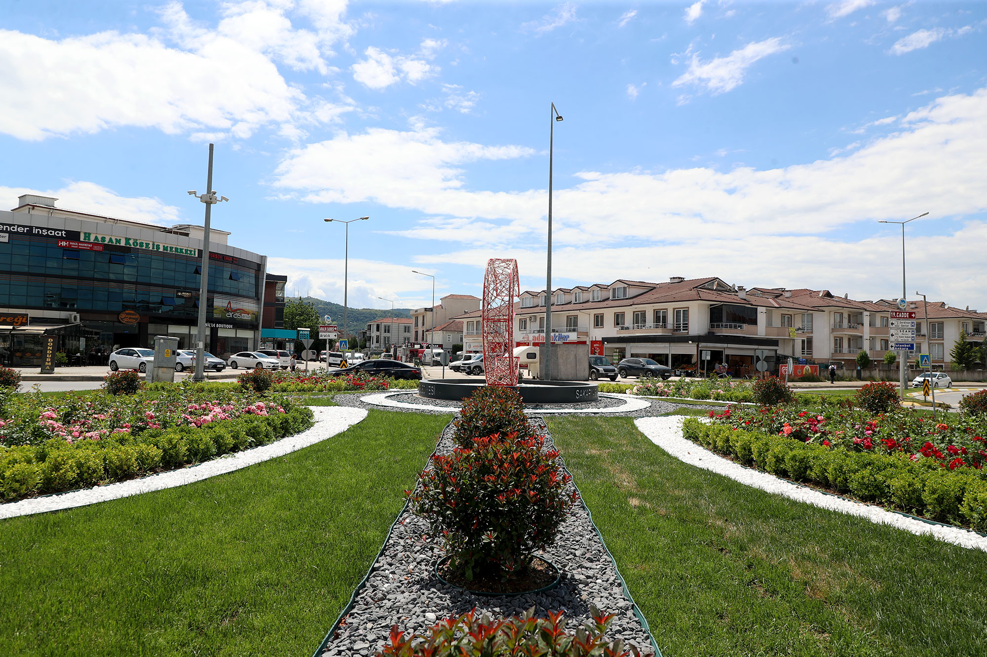 Köprübaşı Kavşağı’na estetik yüz
