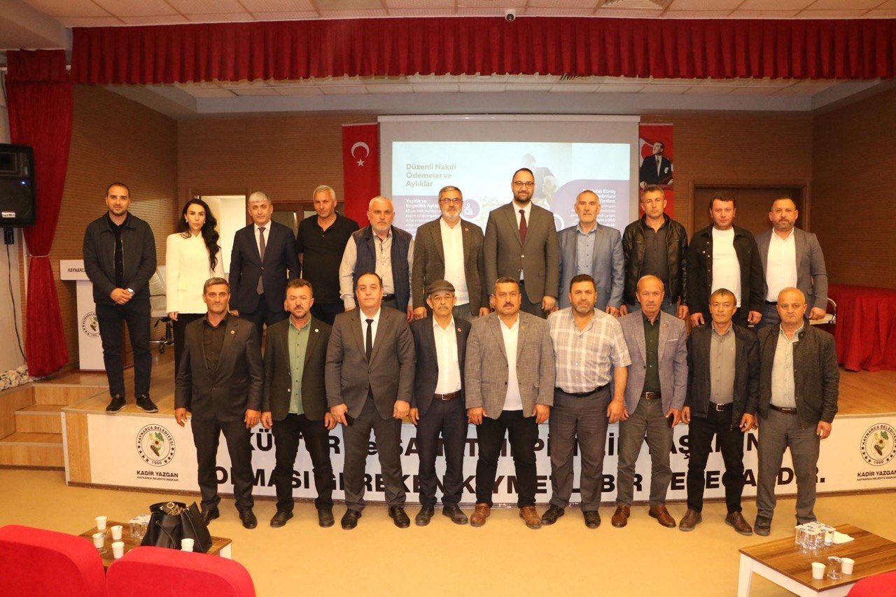 Kaynarca’da muhtarlarla sosyal hizmet buluşması