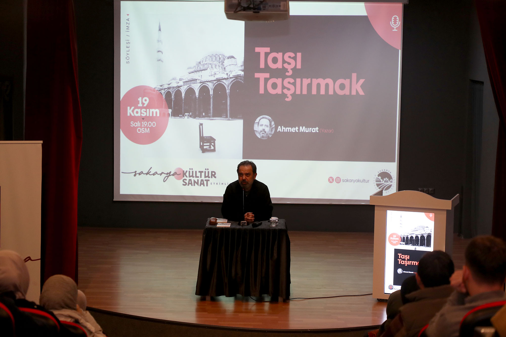Yazar Ahmet Murat Özel OSM’de kültür sanat dostlarıyla buluştu