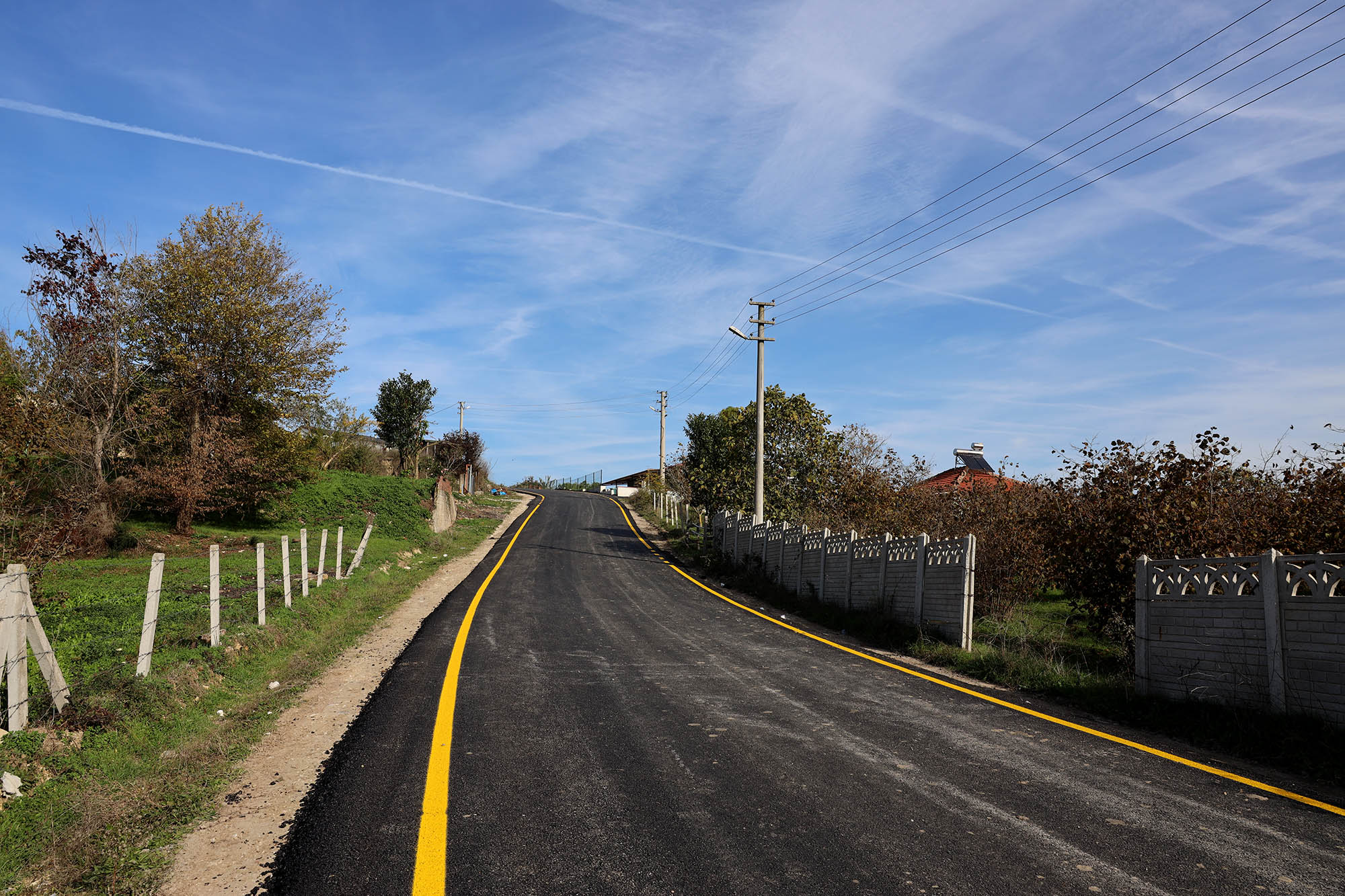 Karasu ulaşımına yön veren hummalı mesai: 4 mahallede yollar sil baştan…