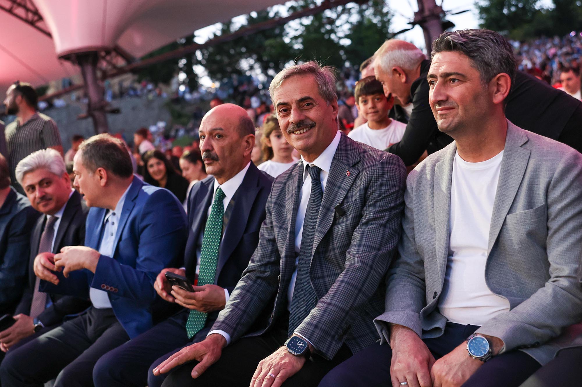 Nefesler tutuldu, binlerce kişi Sakarya’da dünya şampiyonası heyecanını yaşadı