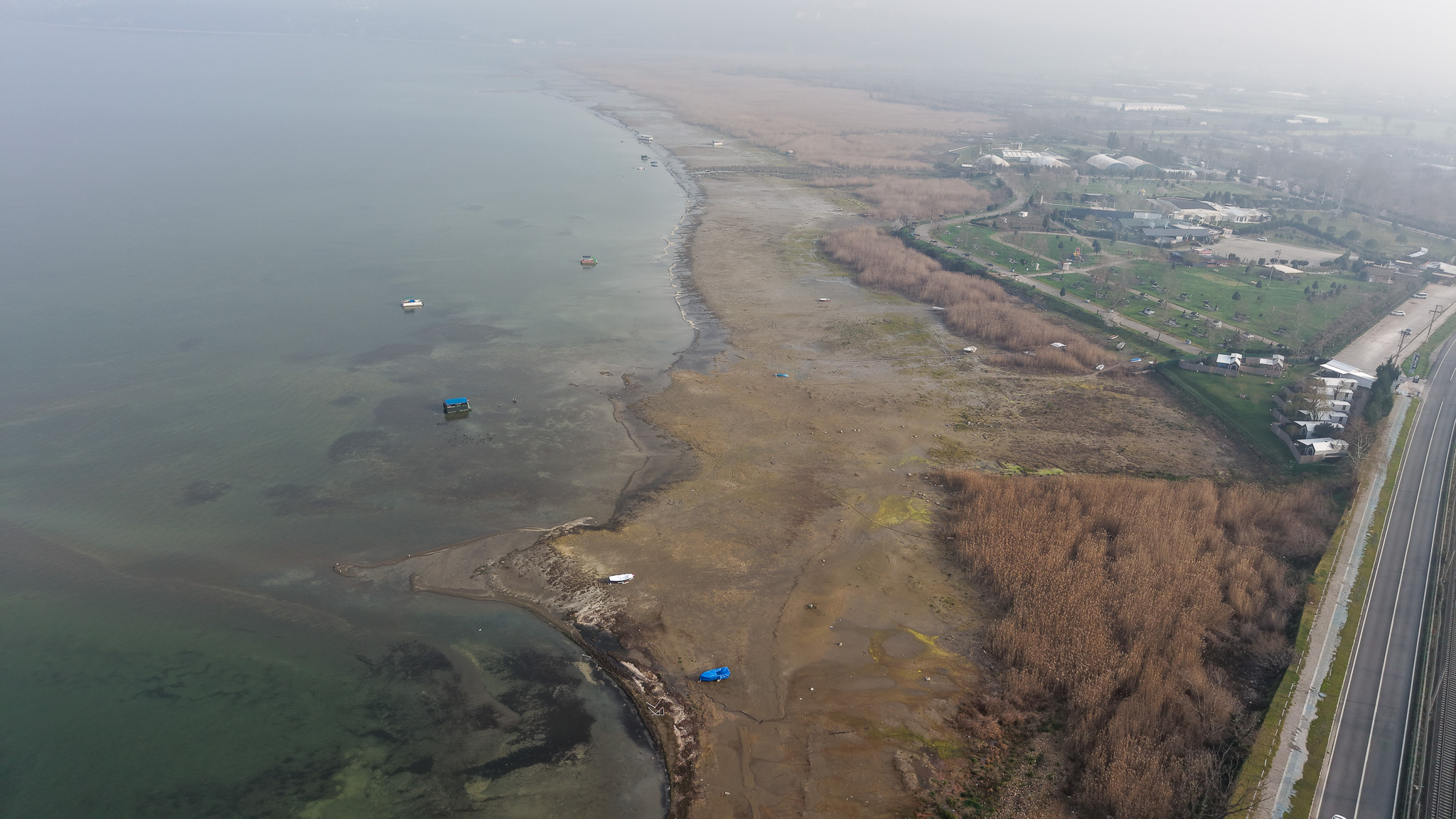 Çekilme yaşanan bölgelerde su yeniden yükseliyor