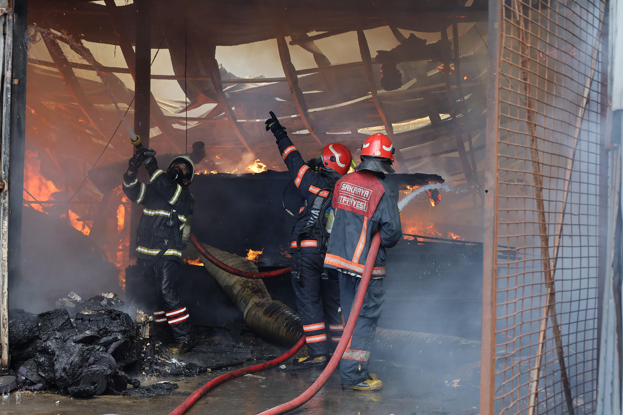 Büyükşehir yangınla ilgili son gelişmeyi duyurdu